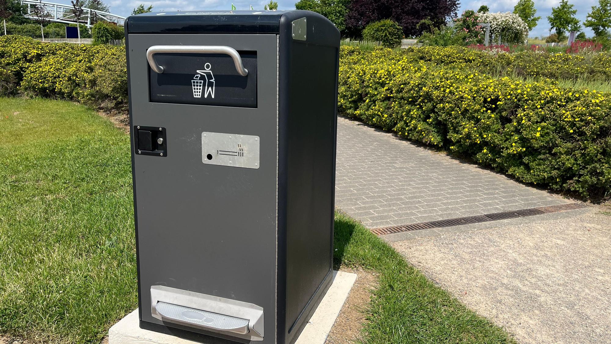Großer Müllcontainer