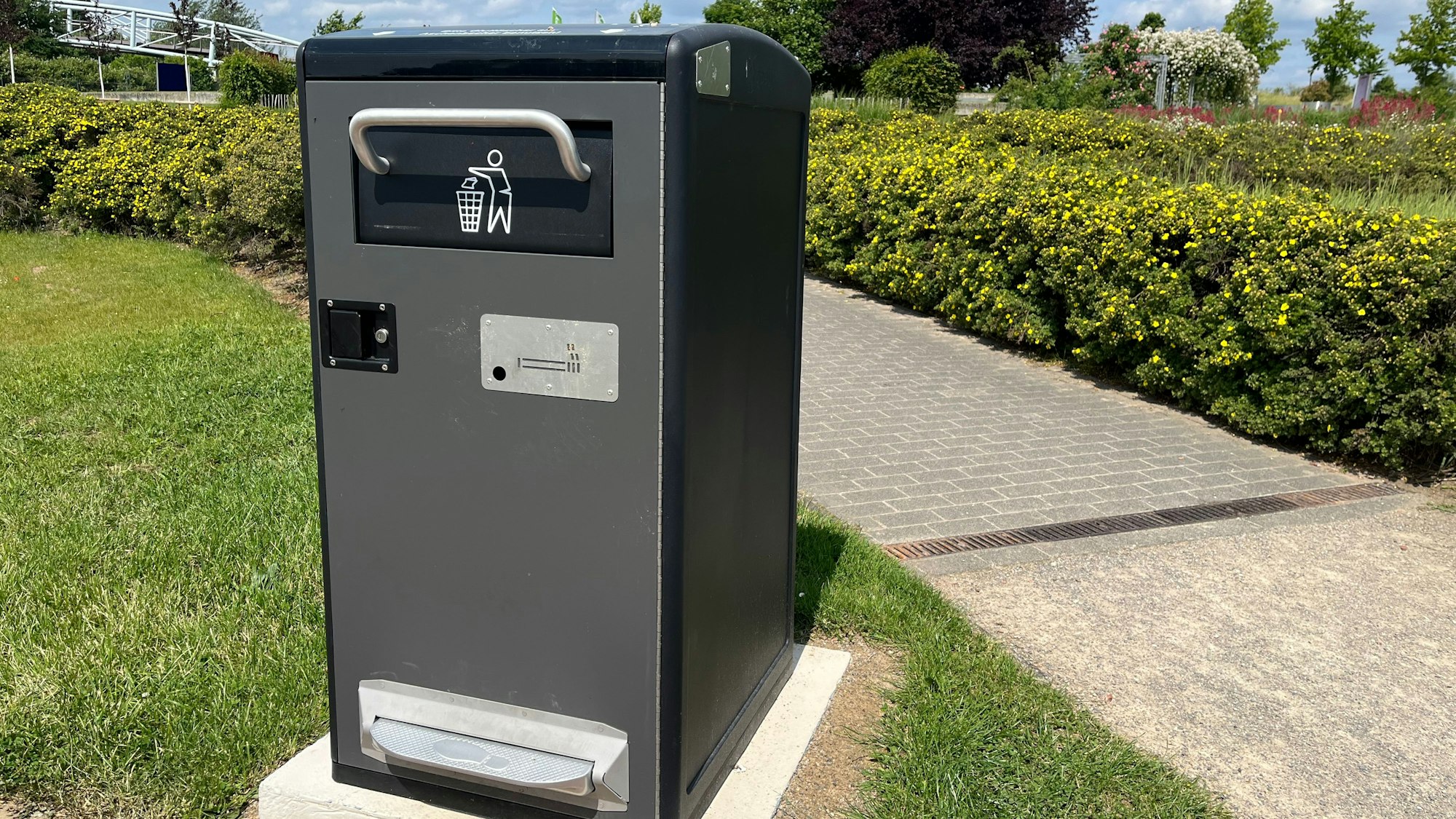 Großer Müllcontainer