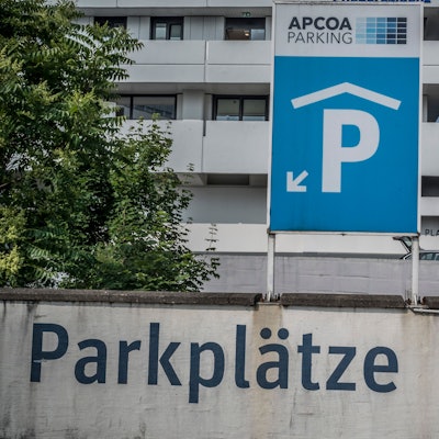 157 Parkkarten für Verwaltungsmitarbeiter sollen im Umlauf sein, die die Stadt umsonst bekommt.