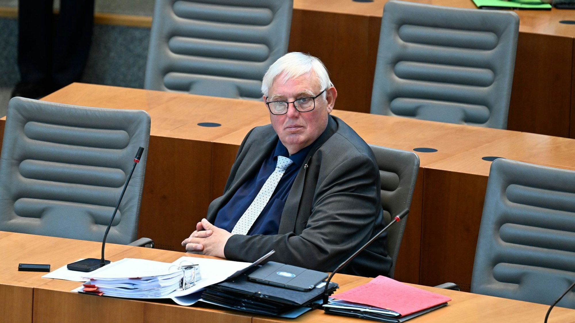 Der Staat ist nicht der bessere Unternehmer, mahnt Nordrhein-Westfalens Arbeitsminister Karl-Josef Laumann (CDU).