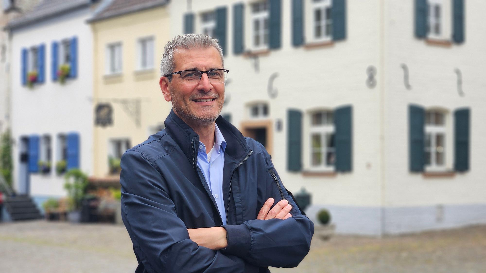 Michael Stupp, Fraktionsvorsitzender der CDU in Bedburg, will Bürgermeister werden. Vor fünf Jahren scheiterte er an Amtsinhaber Sascha Solbach (SPD). Er erhielt nur 27 Prozent der Stimmen.