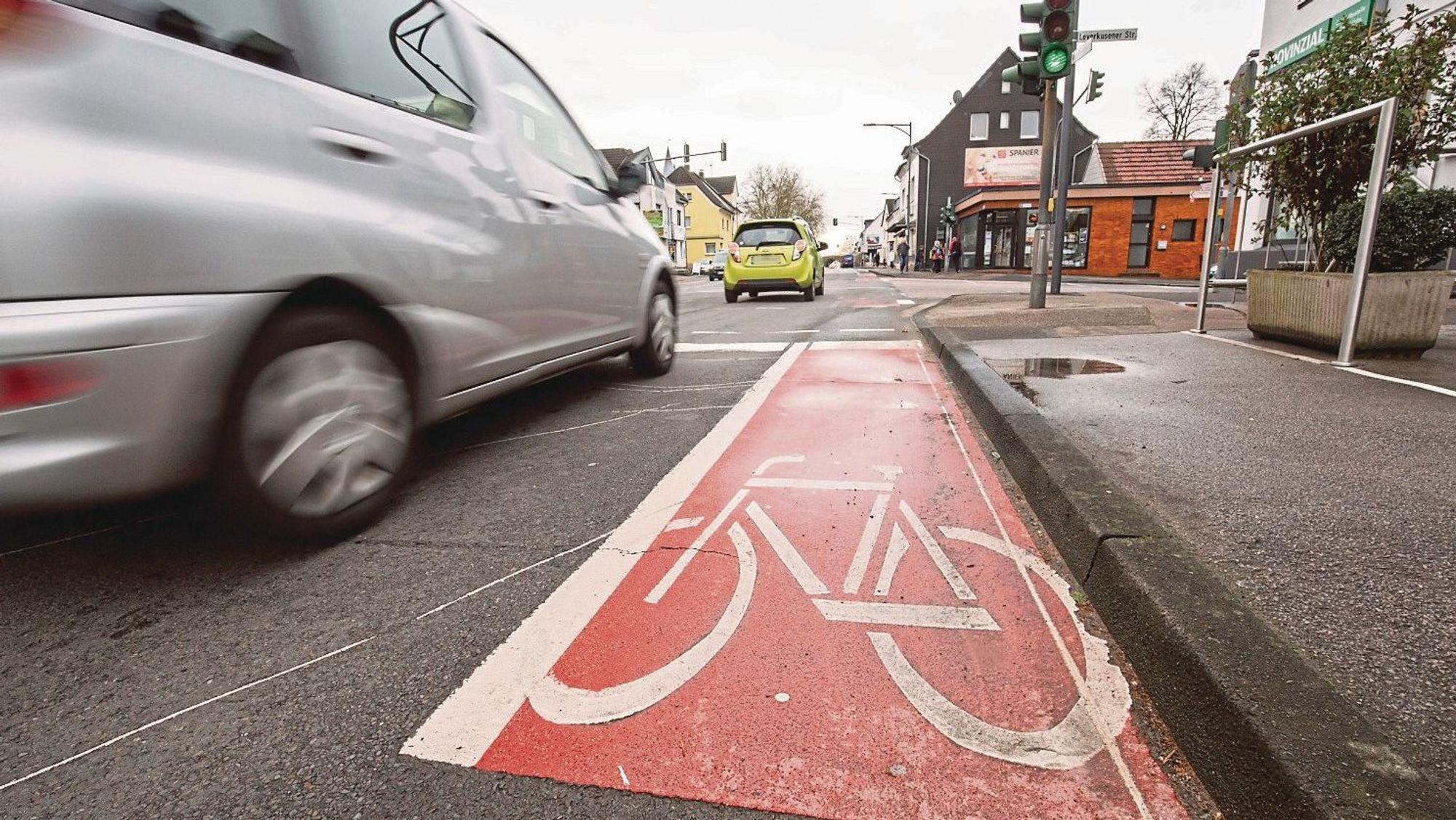 Zwei verunglückte Radfahrer wurden nach Unfällen in Krankenhäuser eingeliefert. (Symbolbild)