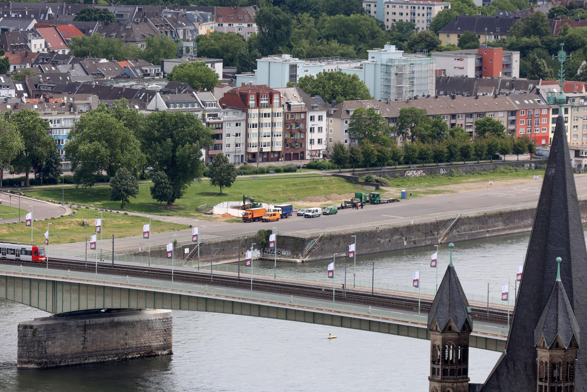 Blick auf die Deutzer Brücke, die ab 2036 saniert werden soll.