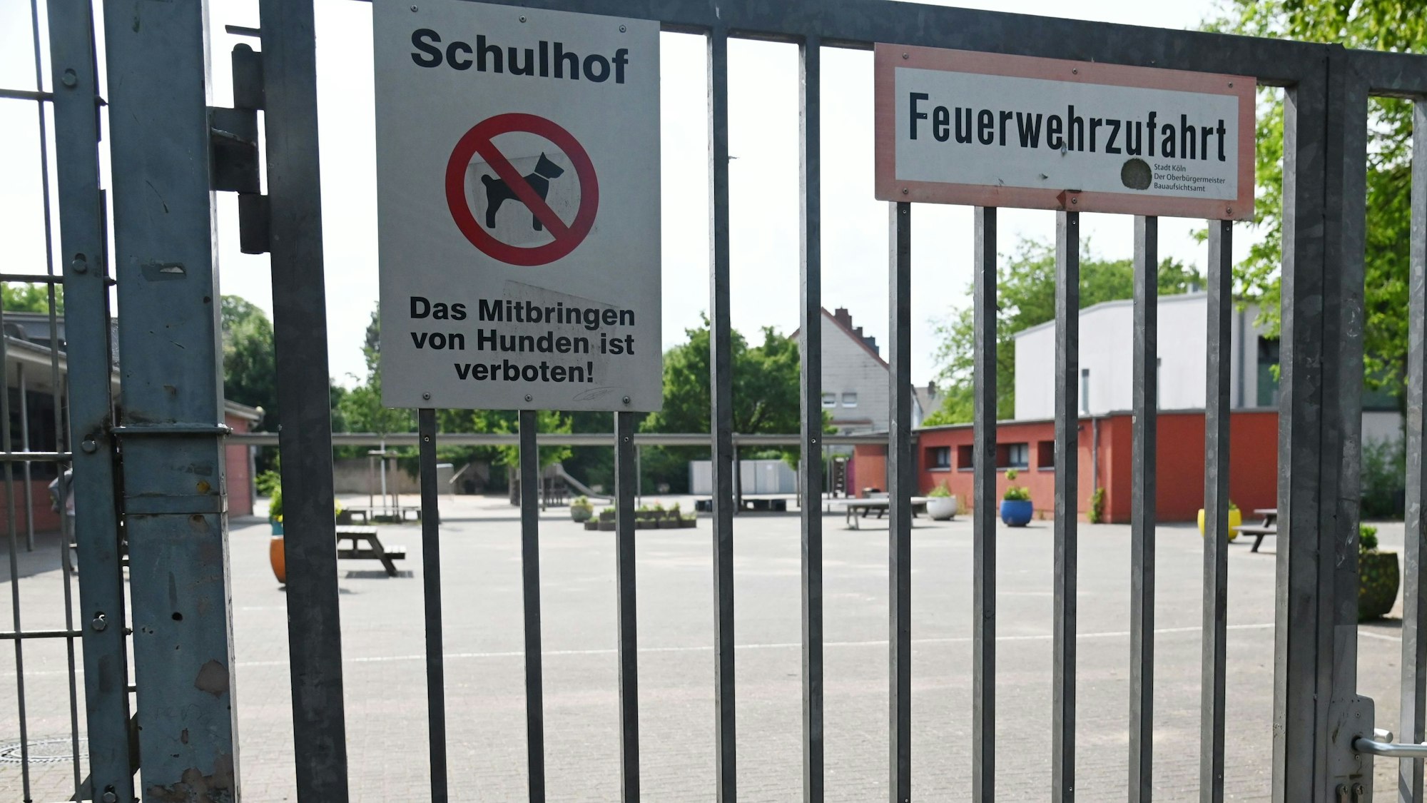 03.06.2025 Köln. Das Projekt Offene Schulhöfe ist eingestellt. GGS Nesselrodestraße. Foto: Alexander Schwaiger