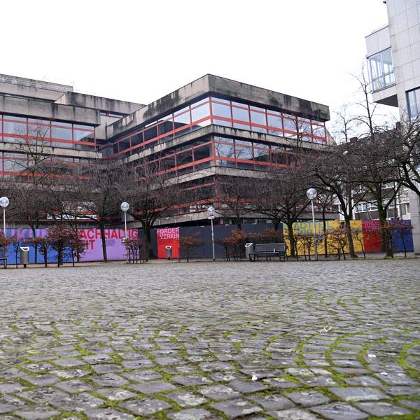 Das Gebäude wird voraussichtlich bis zum Jahr 2028 saniert und ist deshalb geschlossen.