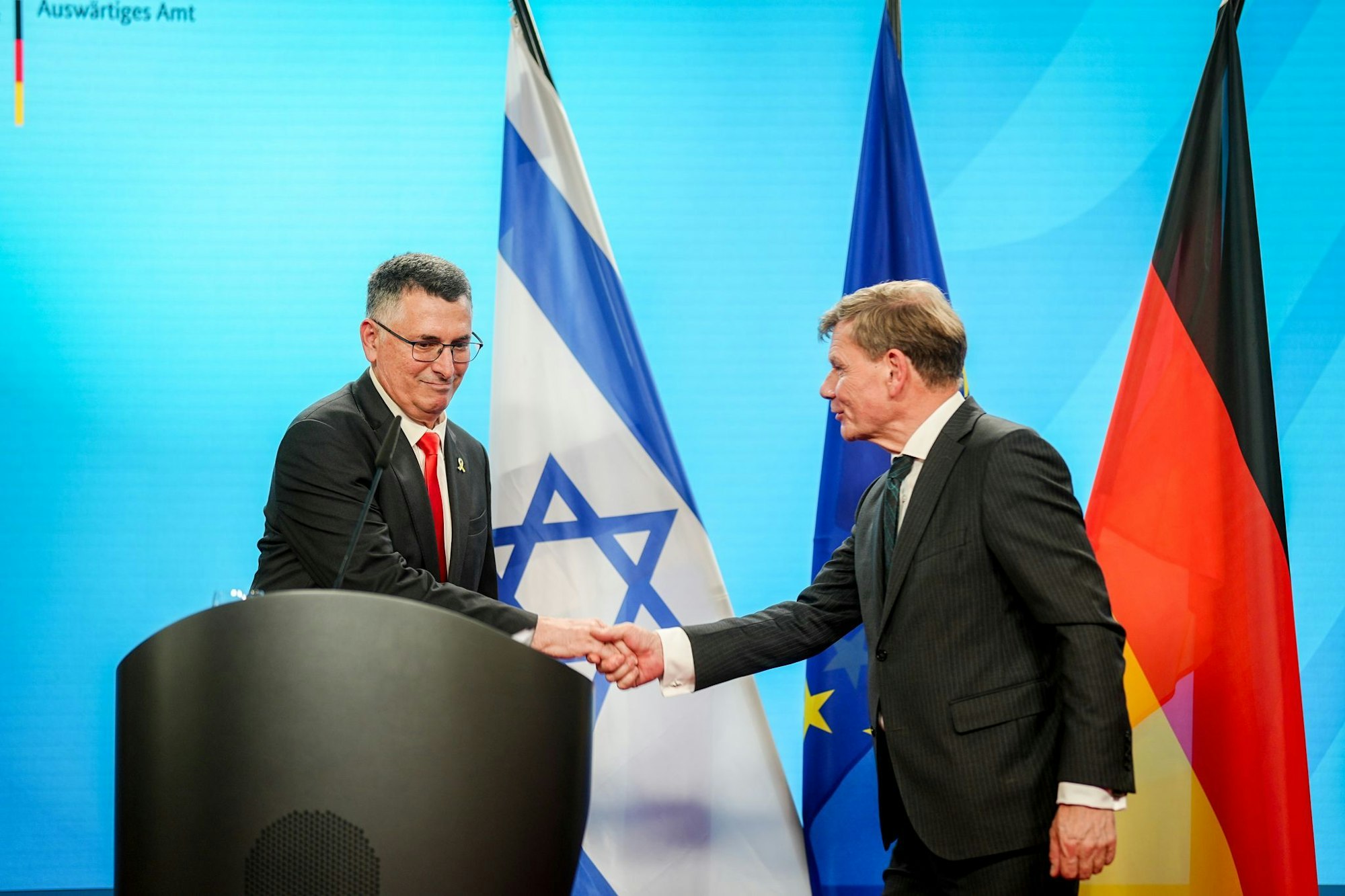 Wadephul (CDU) wird beim Treffen mit seinem israelischen Amtskollegen Gideon Saar deutlich.