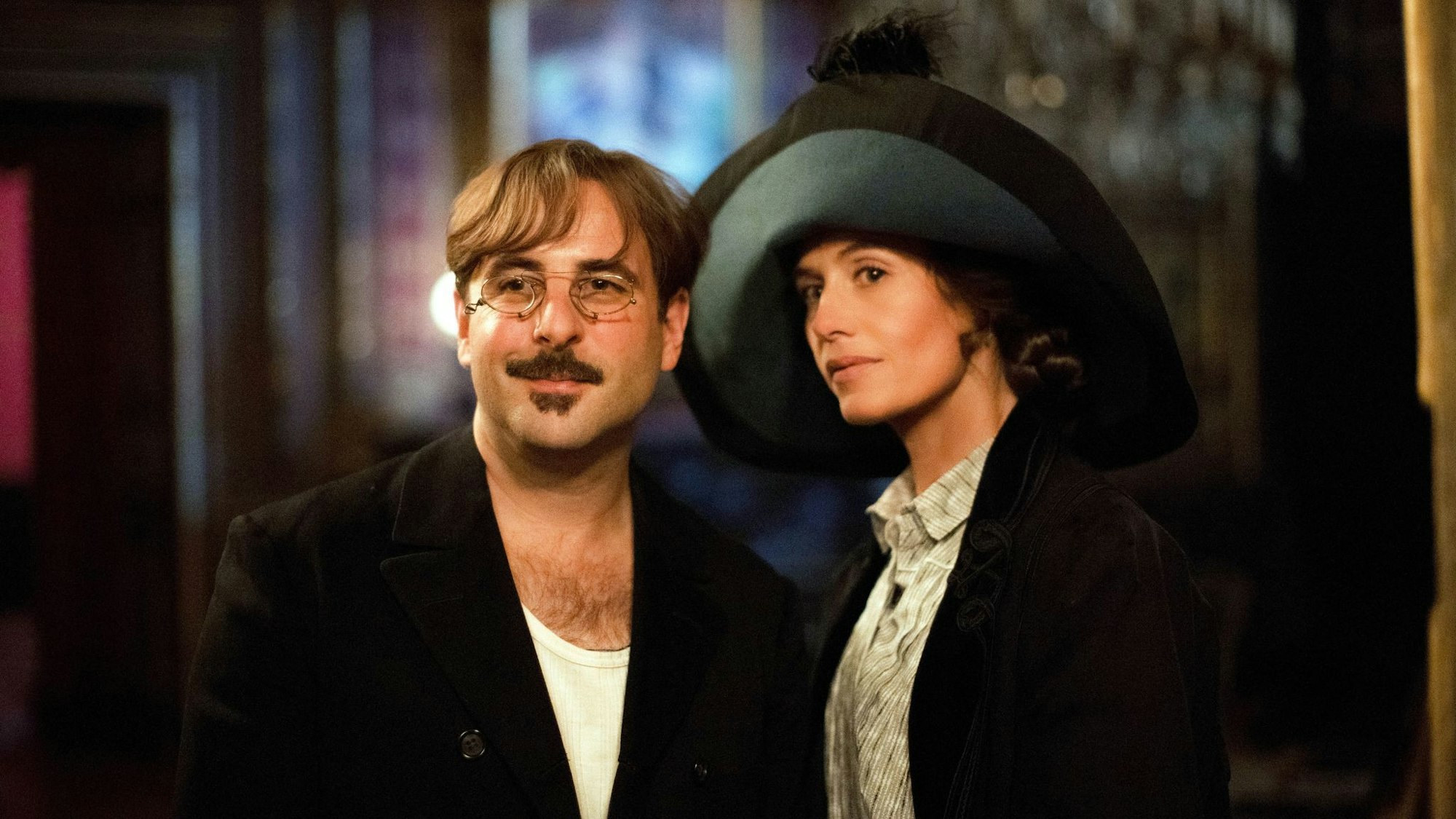 Szene aus den Film «Die Bonnards - malen und lieben», mit Vincent Macaigne (l) als Pierre Bonnard und Cécile De France als Marthe de Méligny.