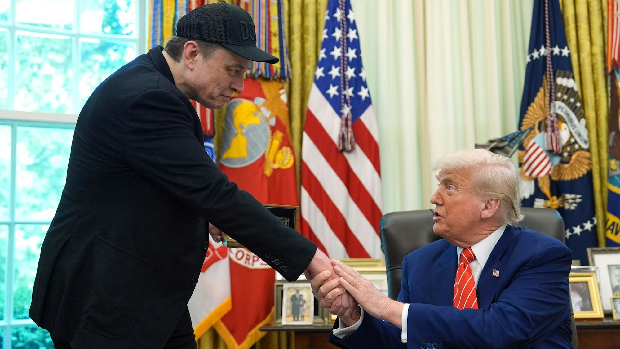 Beim Abschied im Weißen Haus zollten sich Trump und Musk noch gegenseitigen Respekt. (Archivbild)