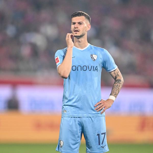 02.05.2025, Baden-Württemberg, Heidenheim: Fußball: Bundesliga, 1. FC Heidenheim - VfL Bochum, 32. Spieltag, Voith-Arena. Bochums Tom Krauß reagiert im Spiel. (zu dpa: «Bochum nur 0:0 in Heidenheim - Bundesliga-Abstieg rückt näher») Foto: Harry Langer/dpa +++ dpa-Bildfunk +++