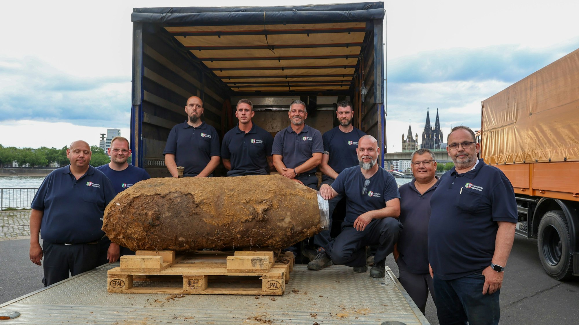 Das Team des Kampfmittelbeseitigungsdienstes