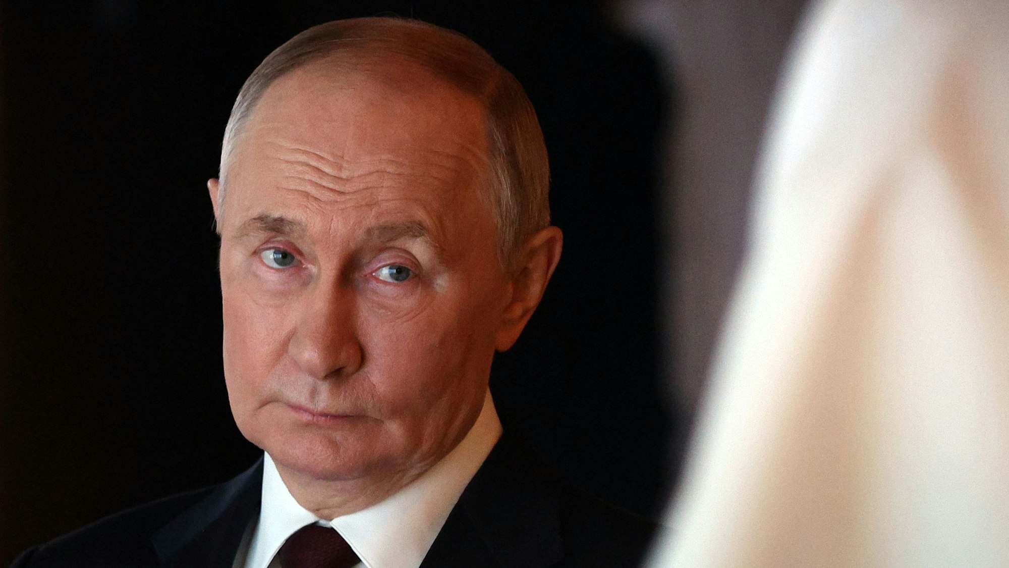 Kremlchef Wladimir Putin hat in einem Gespräch mit US-Präsident Donald Trump eine Reaktion auf „Operation Spinnennetz“ angekündigt. (Archivbild)