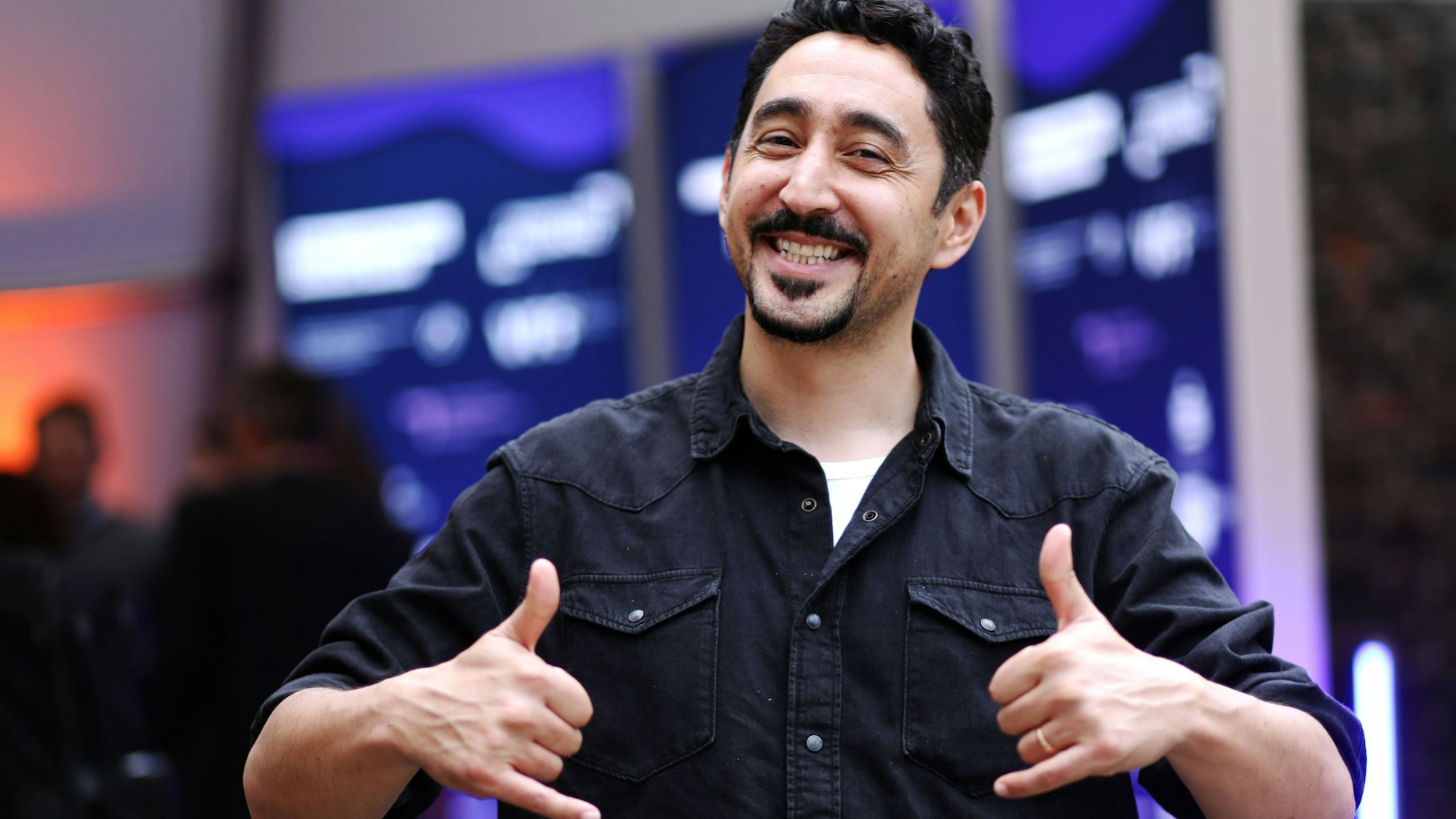 Auf dem Foto ist der deutsche Rapper Eko Fresh zu sehen.