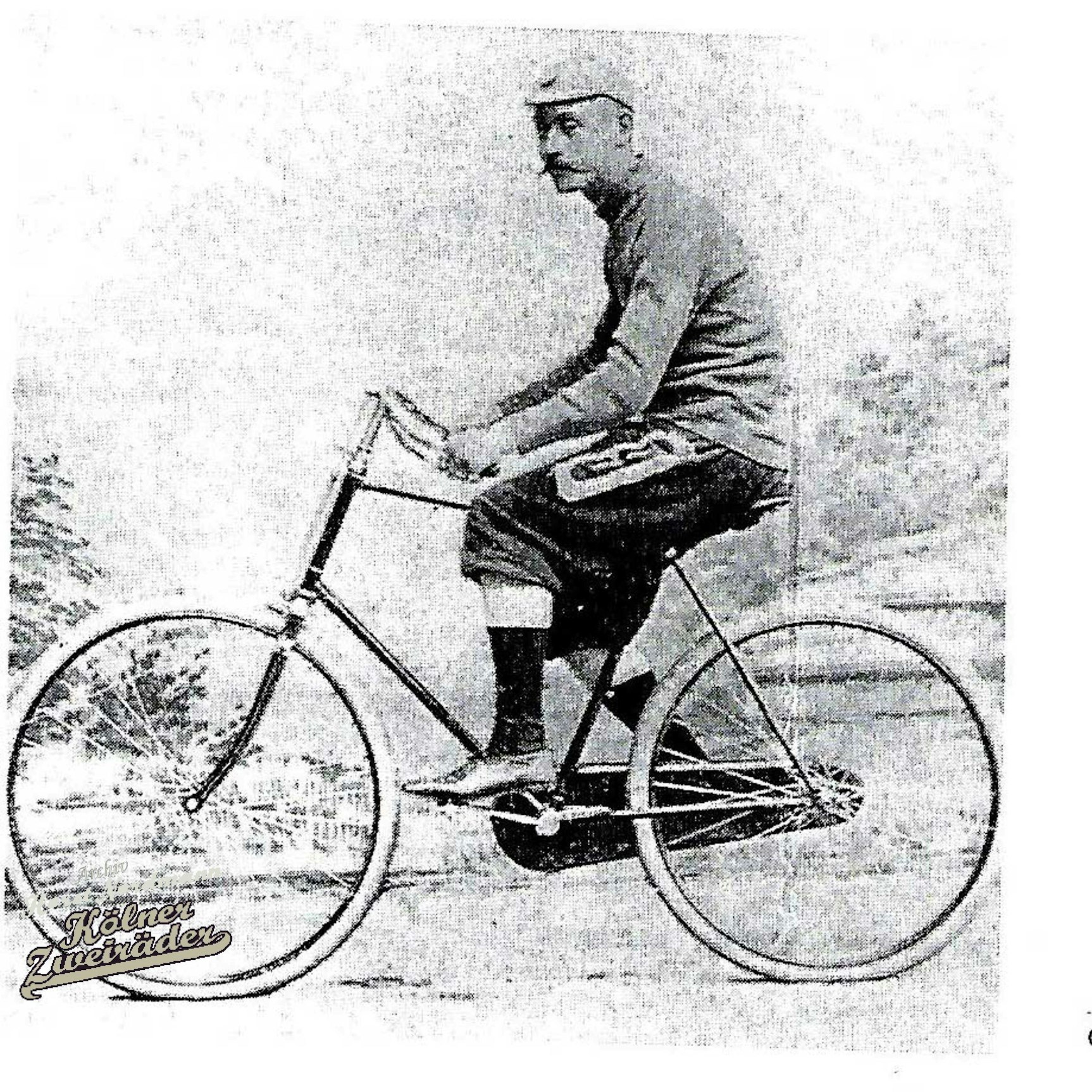 Georg Sorge auf seinem Hochrad.