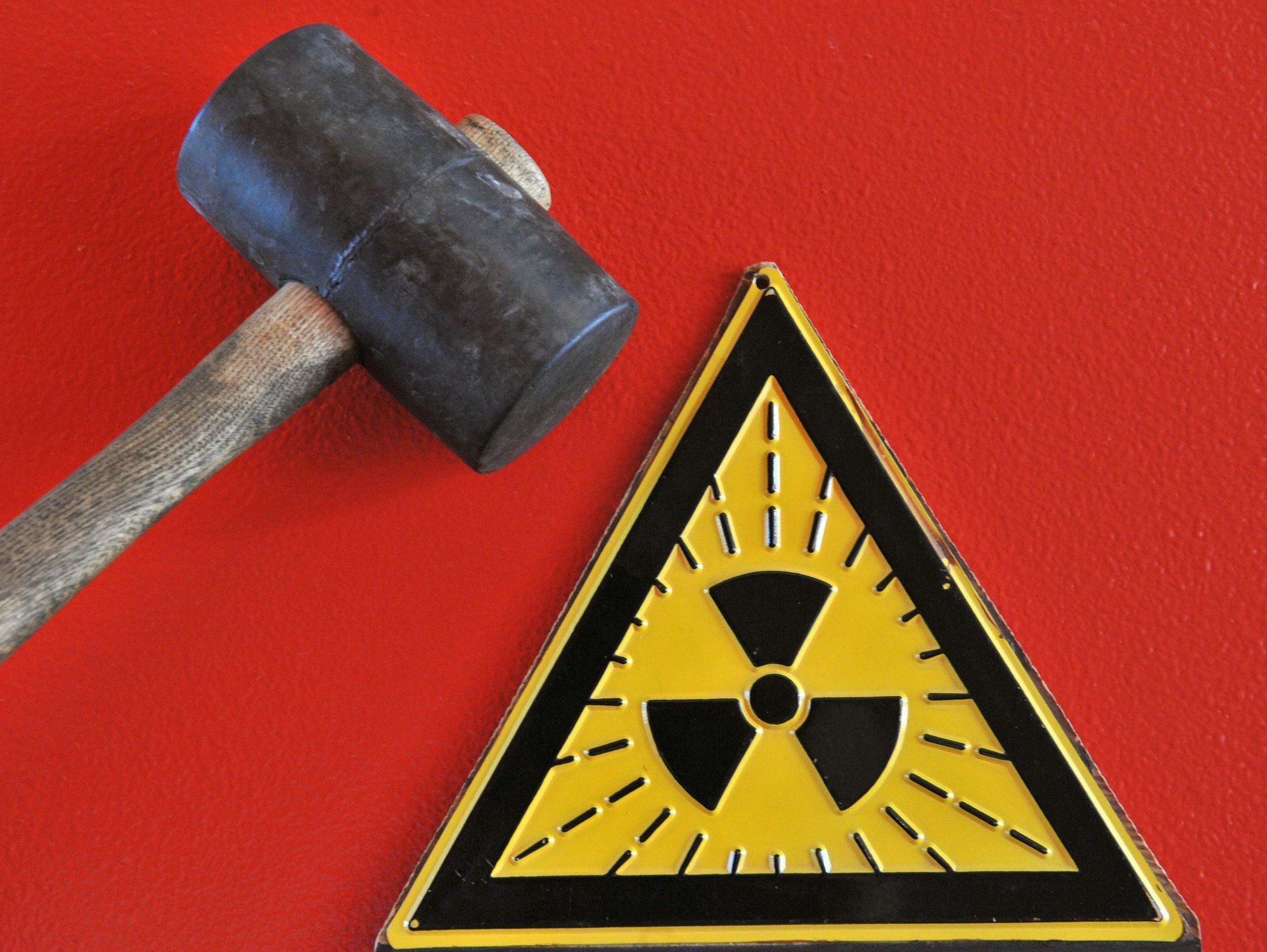 Wer muss den Abriss des stillgelegten Atomkraftwerks in Hamm-Uentrop bezahlen? Das Oberlandesgericht Düsseldorf hat sich jetzt mit der Klage der Betreibergesellschaft befasst. (Symbolbild)