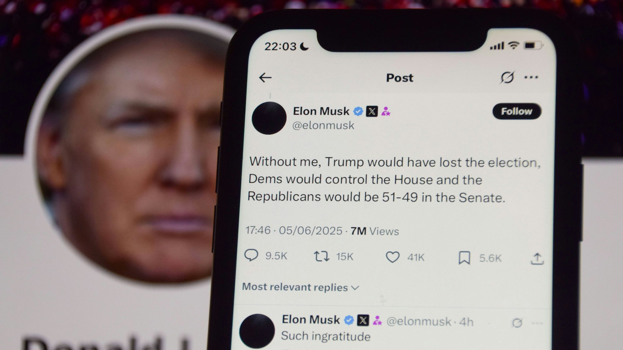 Elon Musk behauptet auf seiner Plattform X, dass Trump ohne seine Unterstützung die Wahl verloren hätte – ein neuer Höhepunkt im öffentlichen Streit der beiden.
