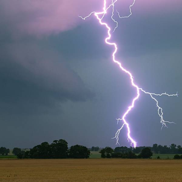 Für das Rheinland sind am Wochenende schwere Gewitter angekündigt.