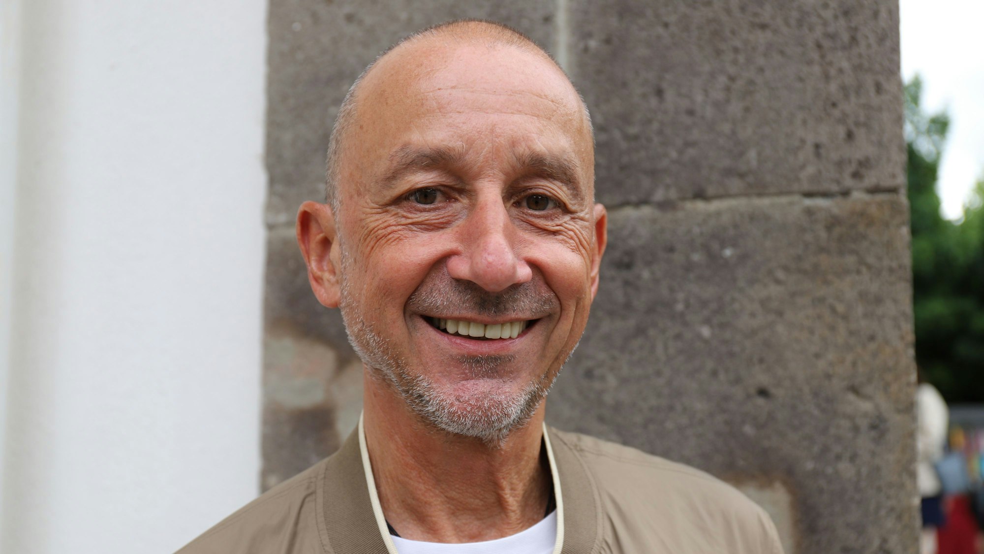 Der pensionierte Polizist Georg Partenheimer unterstützt in der nigerianischen Hauptstadt Abuja die Behörden bei der Polizeireform.