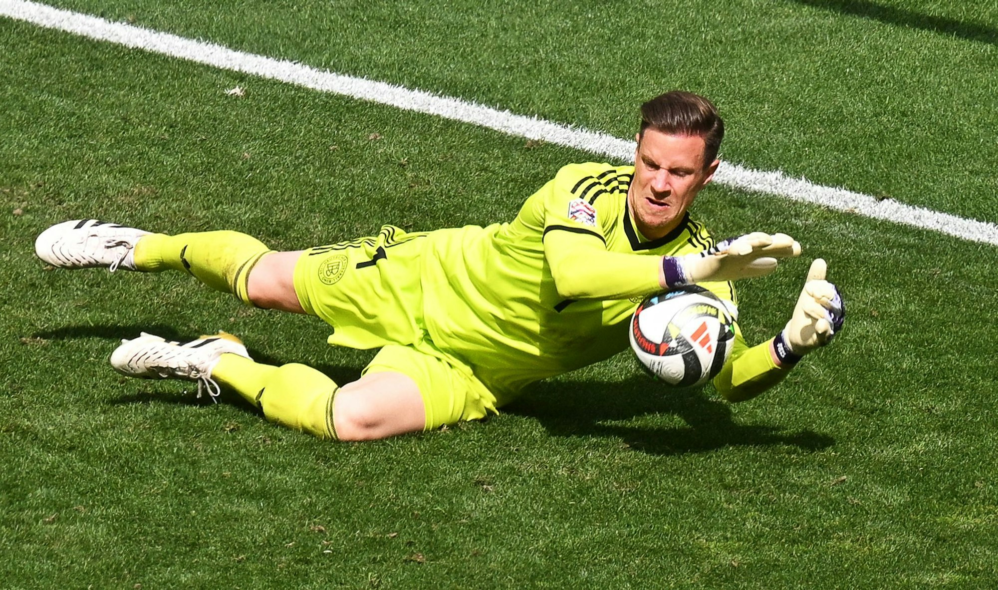 Marc-André ter Stegen in Aktion gegen Frankreich.