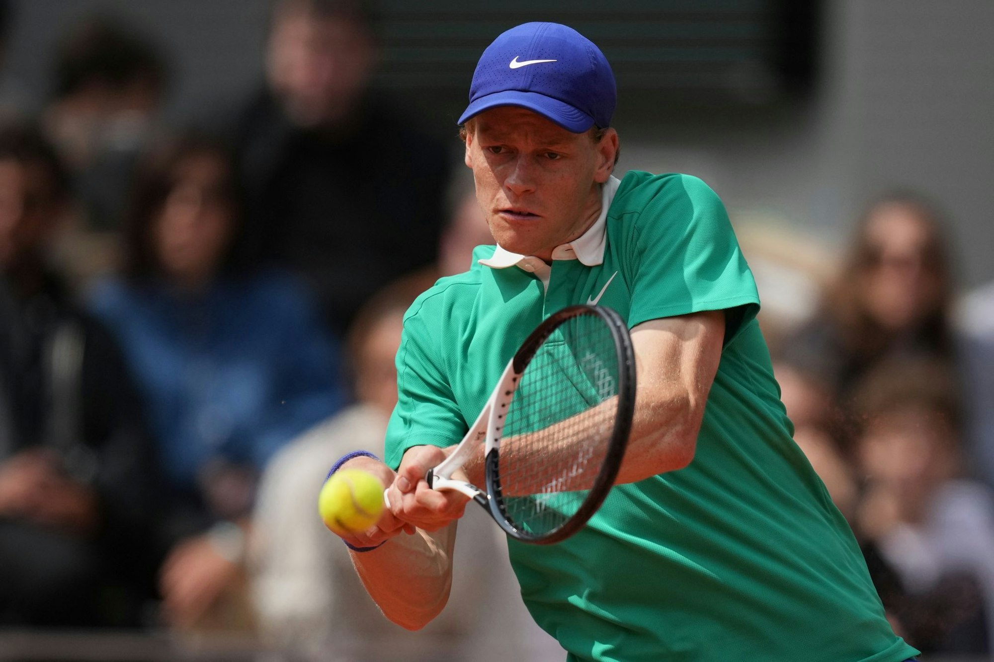 Jannik Sinner muss in Paris eine bittere Final-Niederlage hinnehmen.