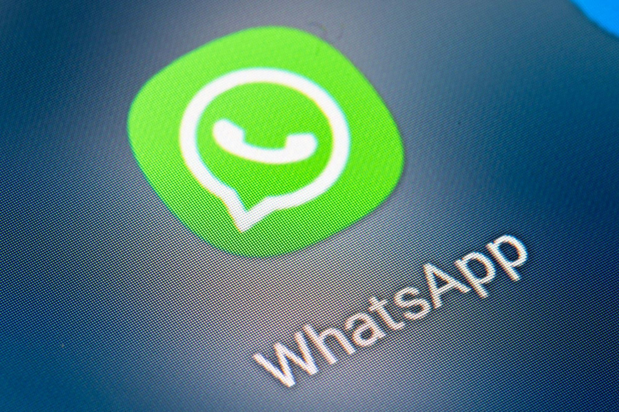 Der Messengerdienst WhatsApp ist mit Abstand der in Deutschland am häufigsten genutzte Online-Kommunikationsdienst - Datenschützer mahnen jedoch eine umsichtige Nutzung an. (Symbolbild)