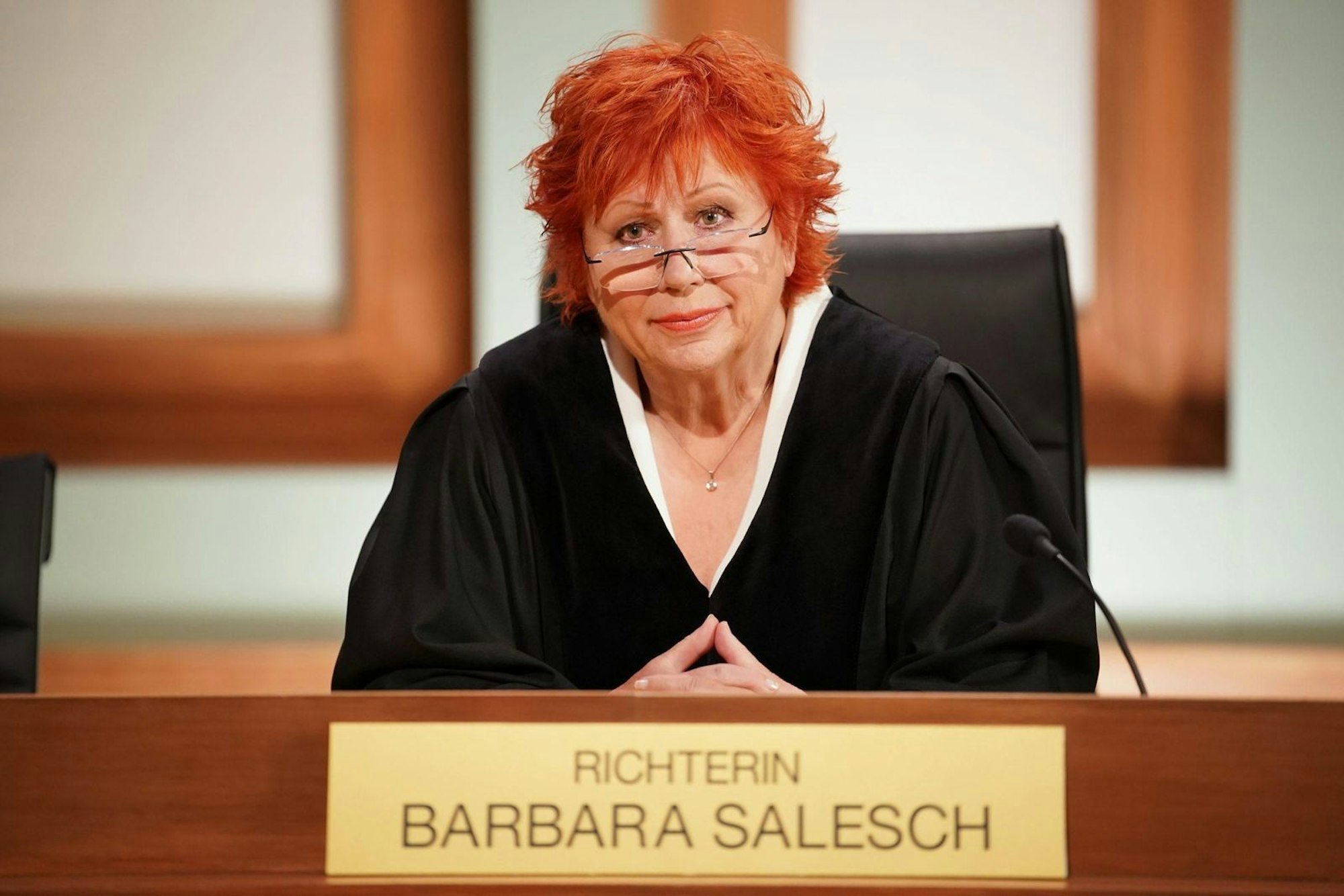 Vor drei Jahren kehrte Barbara Salesch aus dem Ruhestand ins Fernsehen zurück. Ein Comeback, dass sie nicht bereut habe, wie sie sagt. (Bild: RTL / Stefan Gregorowius)