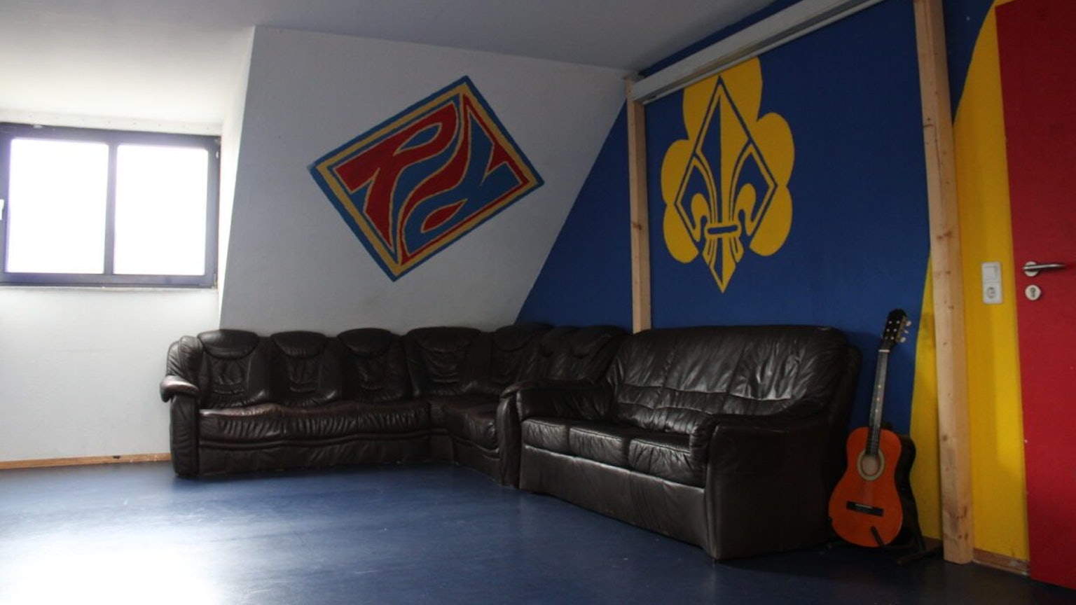 Das Foto zeigt das Pfadfinderheim Folke Bernadotte in Bergisch Gladbach