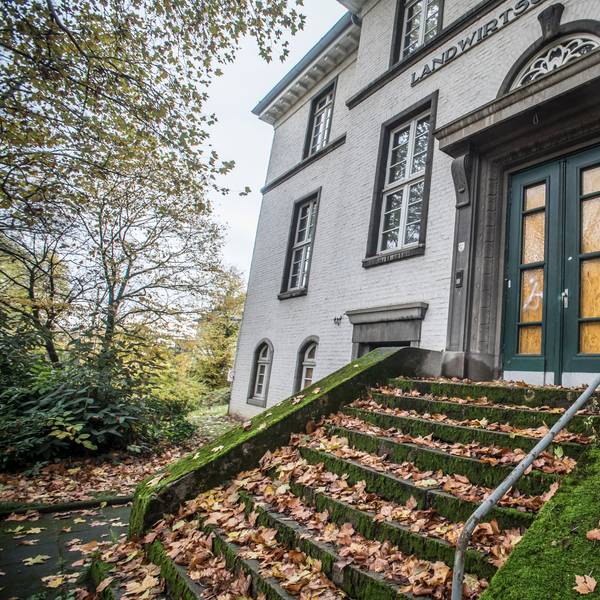 Die leerstehende Alte Landwirtschaftsschule