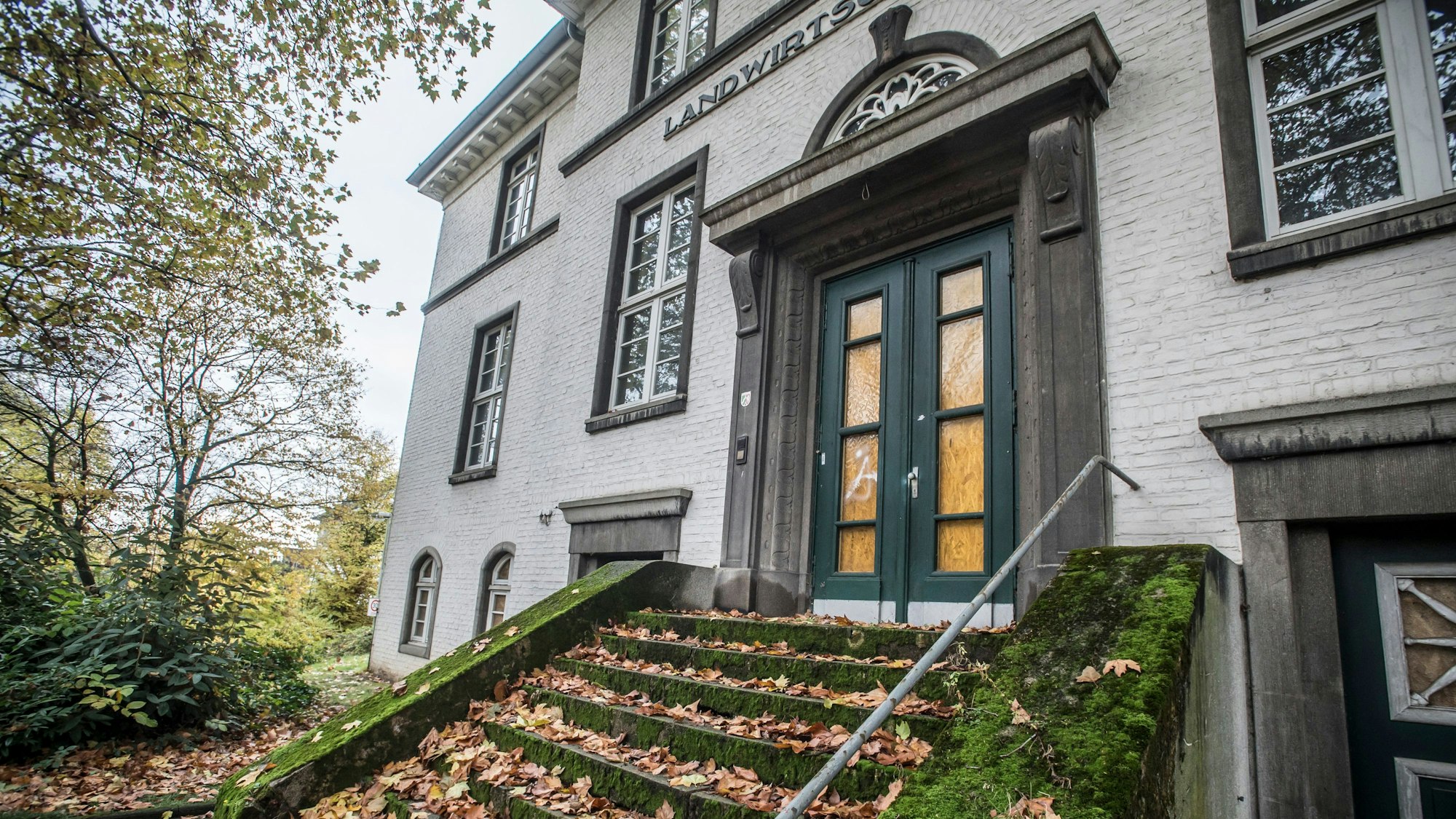 Die leerstehende Alte Landwirtschaftsschule