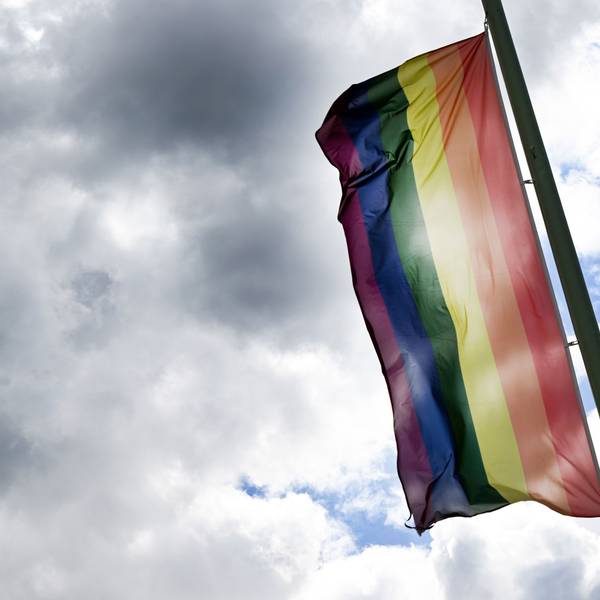 Am 1. Mai 2026 nimmt in Waldbröl eine sichere Anlauf- und Beratungsstelle für Menschen der LGBTQIA+-Community die Arbeit auf. Das Projekt ist eine Idee der Nümbrechterin Marie Brück.