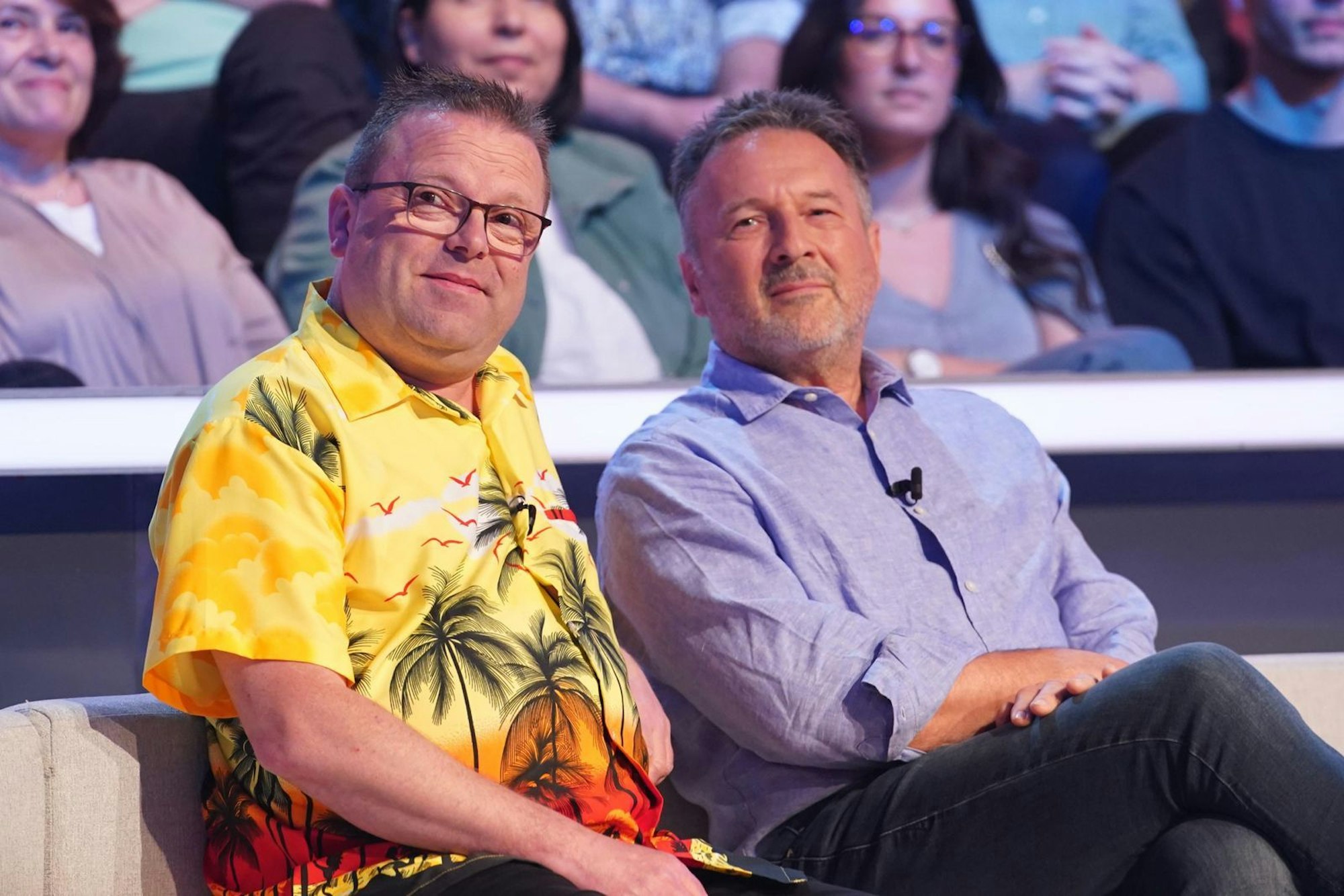 Stephan Landhammer (links) plagte sein schlechtes Gewissen: Als Zusatzjoker führte er einst Jannik Kuhle in die Irre und kostete den jungen Mann viel Geld. „Für mich war danach gar nichts mehr gut.“ Deshalb setzte er sich für eine zweite Chance ein. (Bild: RTL / Stefan Gregorowius)