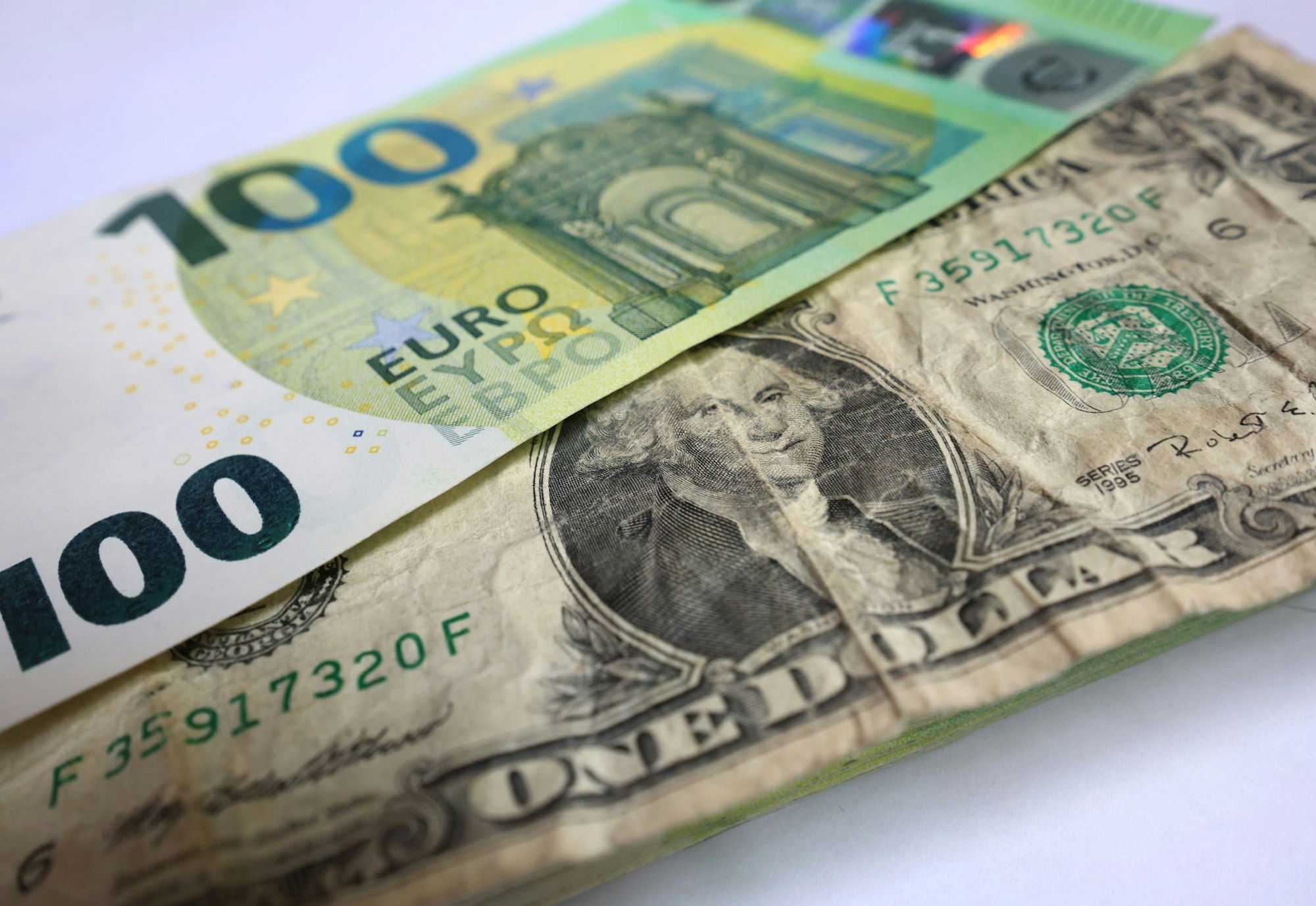 Der Euro ist die zweitwichtigste Währung der Welt. (Archivbild)