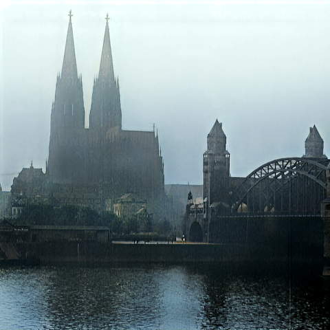 Ein koloriertes Bild von 1916, auf dem der Kölner Dom und die Hohenzollernbrücke zu sehen ist.