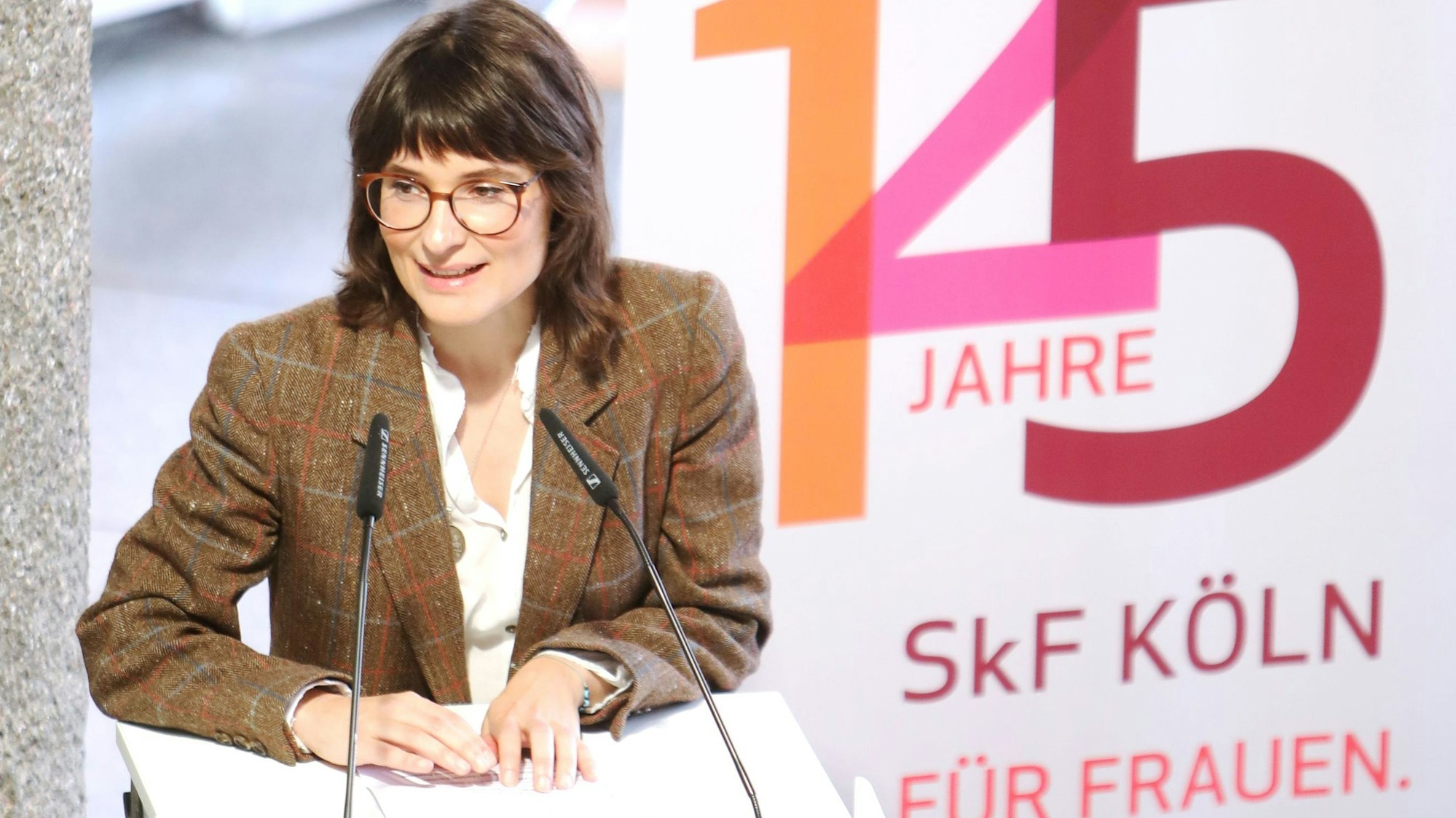 Autorin und Journalistin Rebekka Endler bei der 125-Jubiläumsfeier des SkF im Domforum