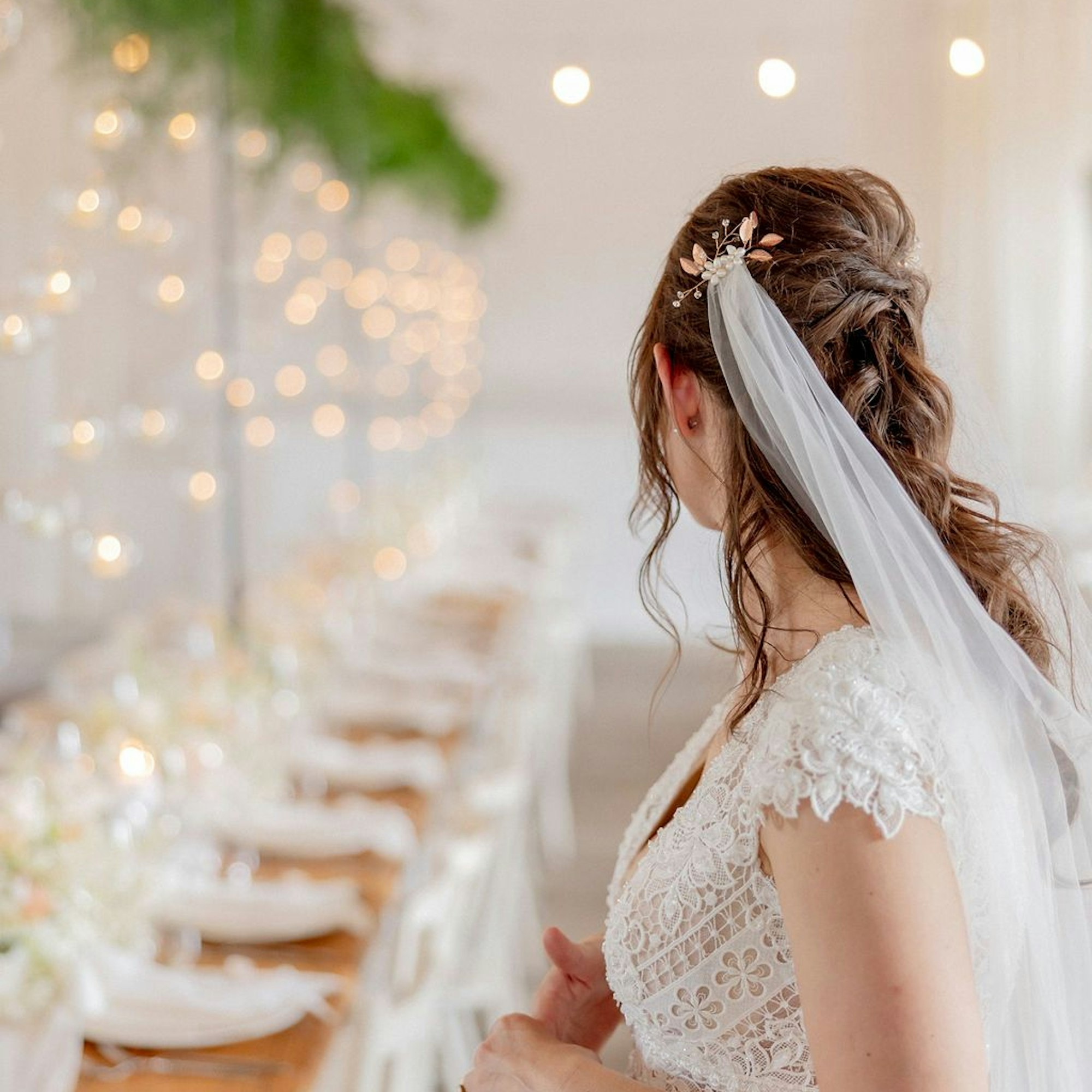 Eine Braut in Schloss Bensberg