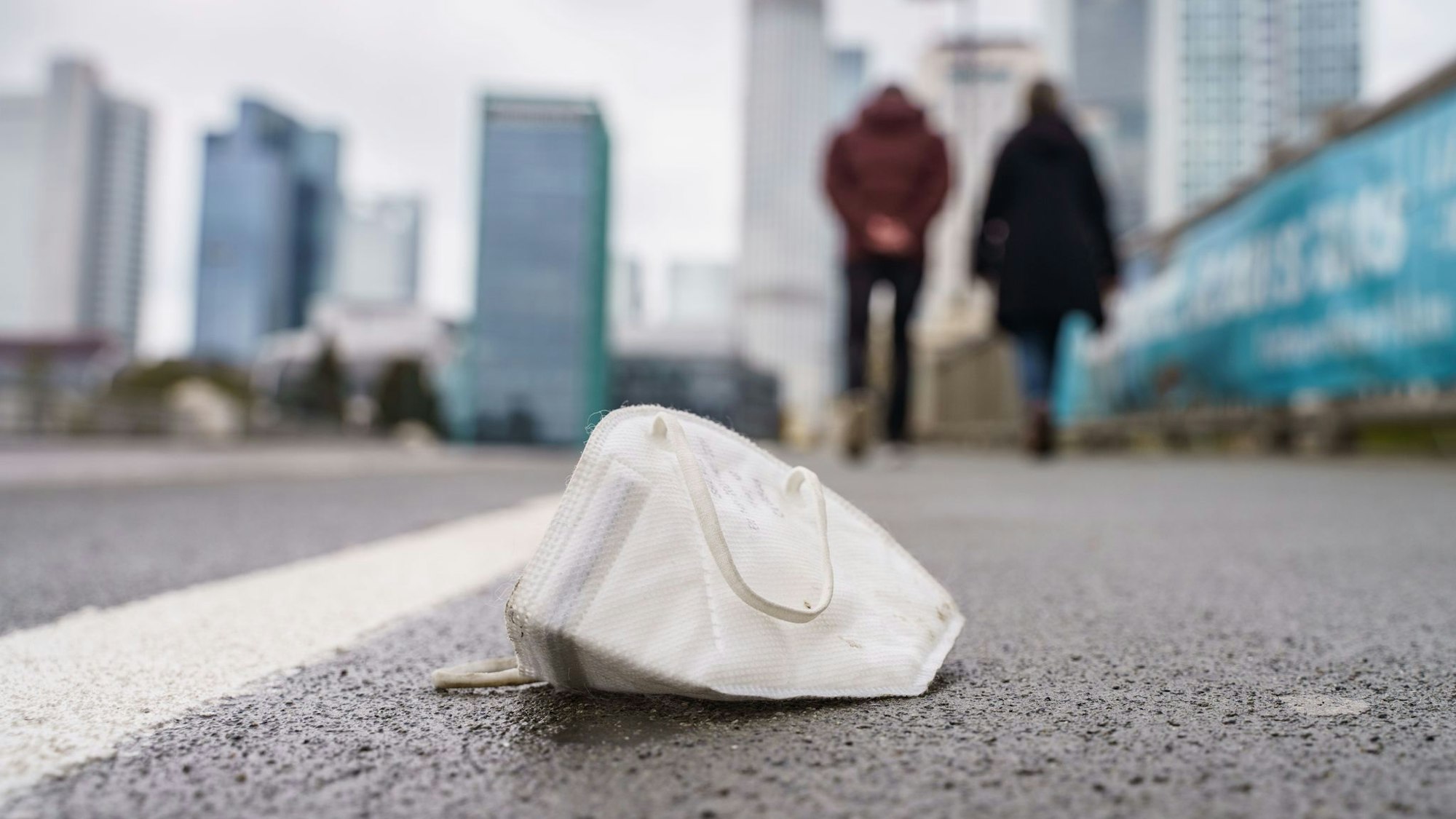Einst Alltagsgegenstand, mittlerweile eher selten zu sehen: Masken zum Schutz gegen Corona.