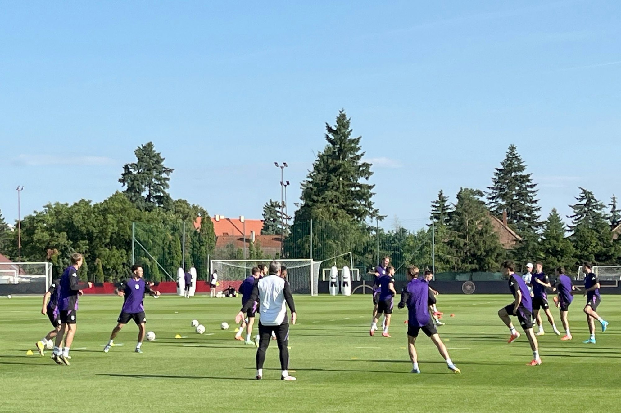 Die U21 bereitet sich auf den Turnierstart vor.