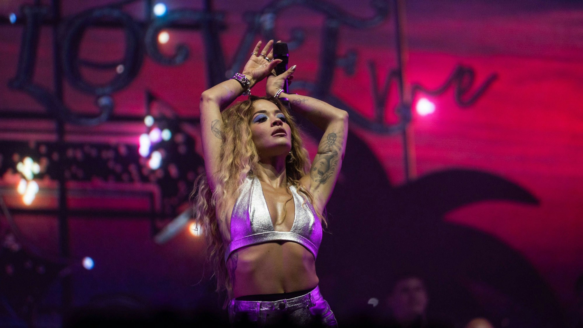 Der britische Superstar Rita Ora 2024 beim Panama Open Air 2024 in der Bonner Rheinaue.