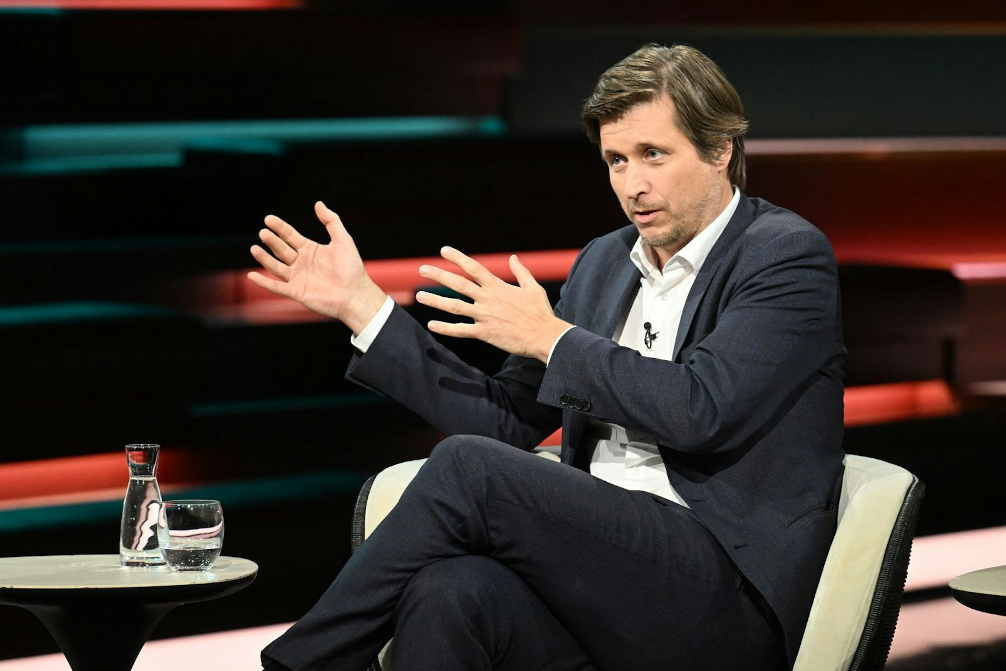 Ökonom Moritz Schularick fragte bei „Markus Lanz“ streng: „Wann wollen wir denn jemals Strukturwandel zulassen?“ (Bild: ZDF / Cornelia Lehmann)