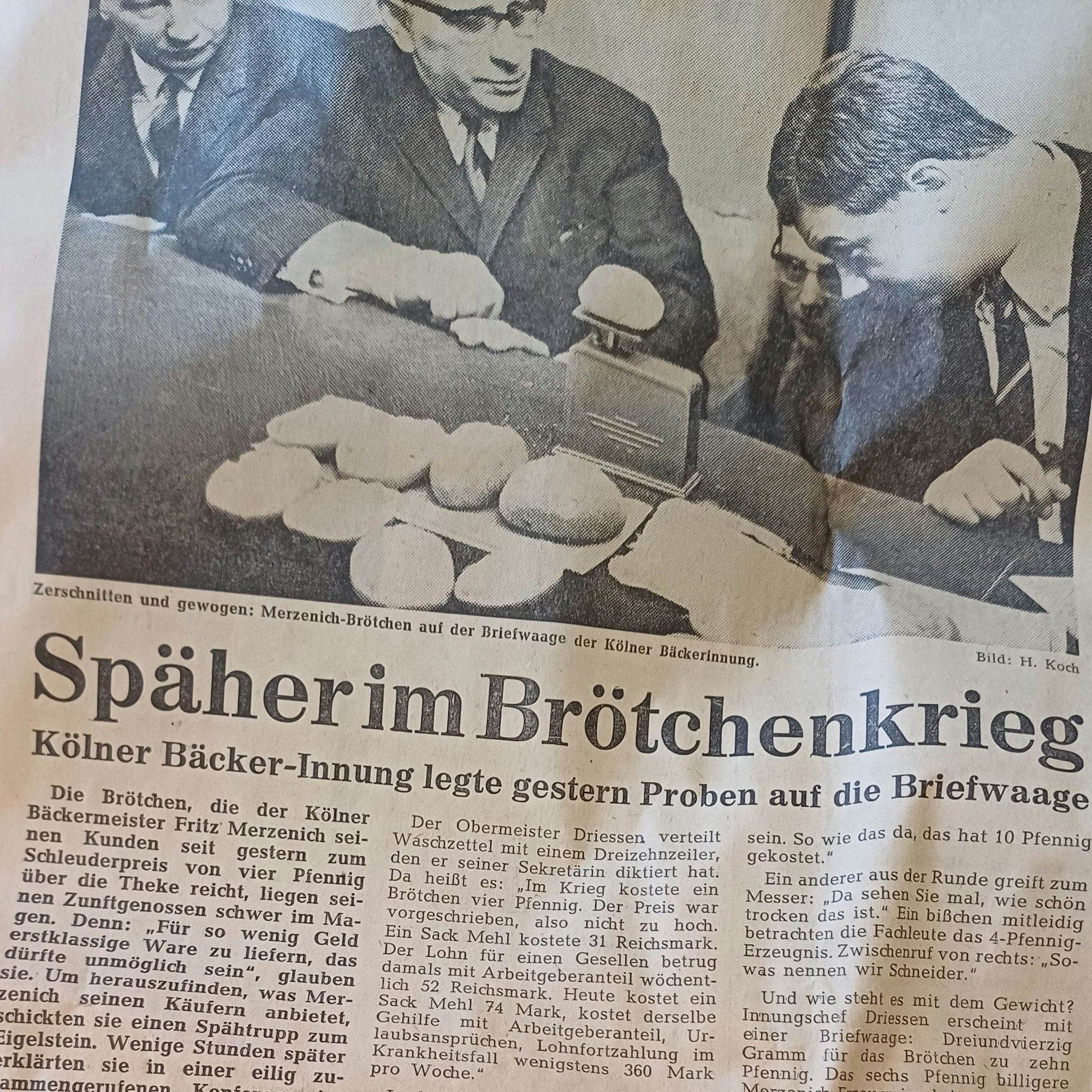 Zeitungsseite von 1966