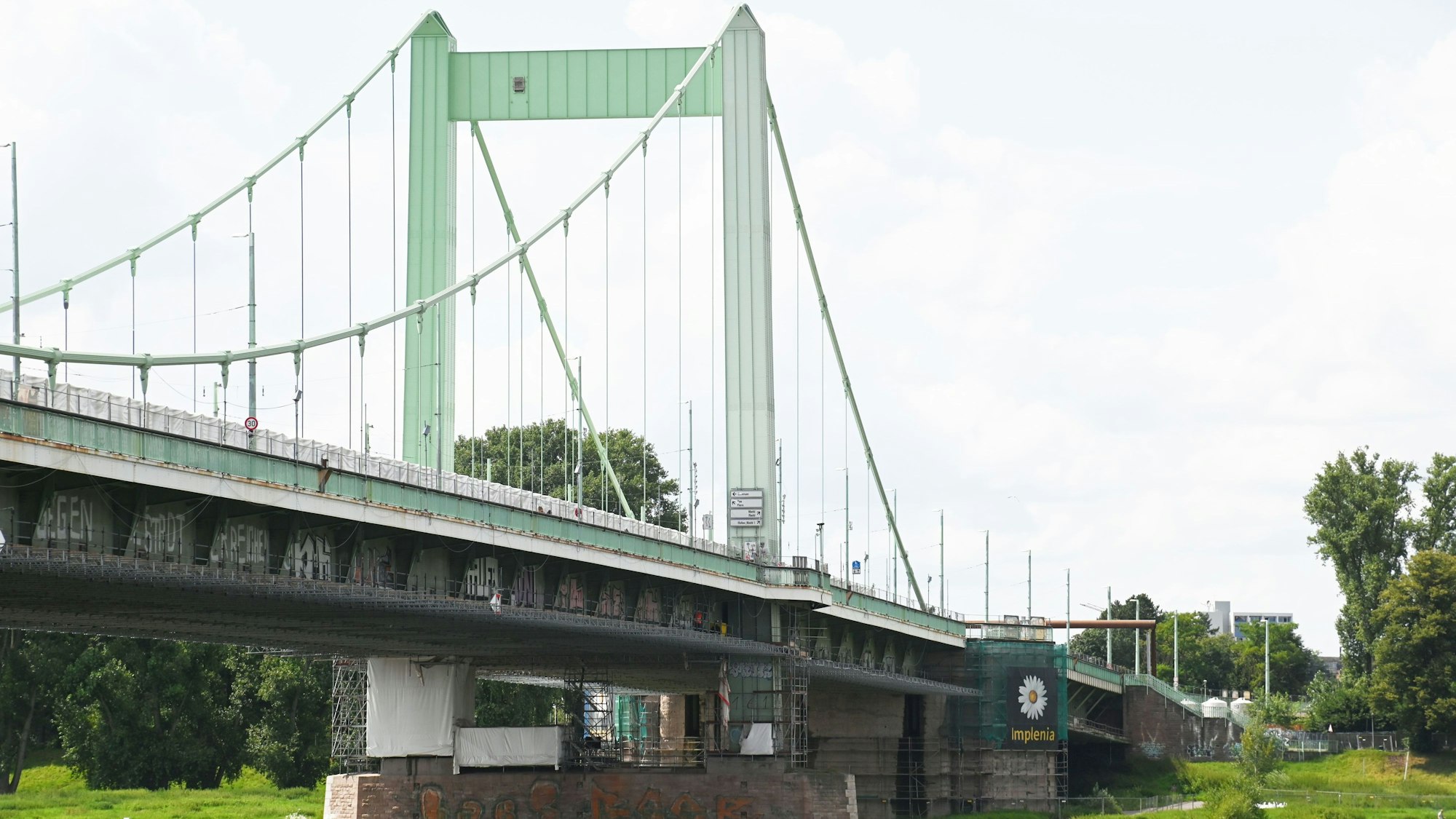 24.07.2024 Köln. Die Mülheimer Brücke. Foto: Alexander Schwaiger