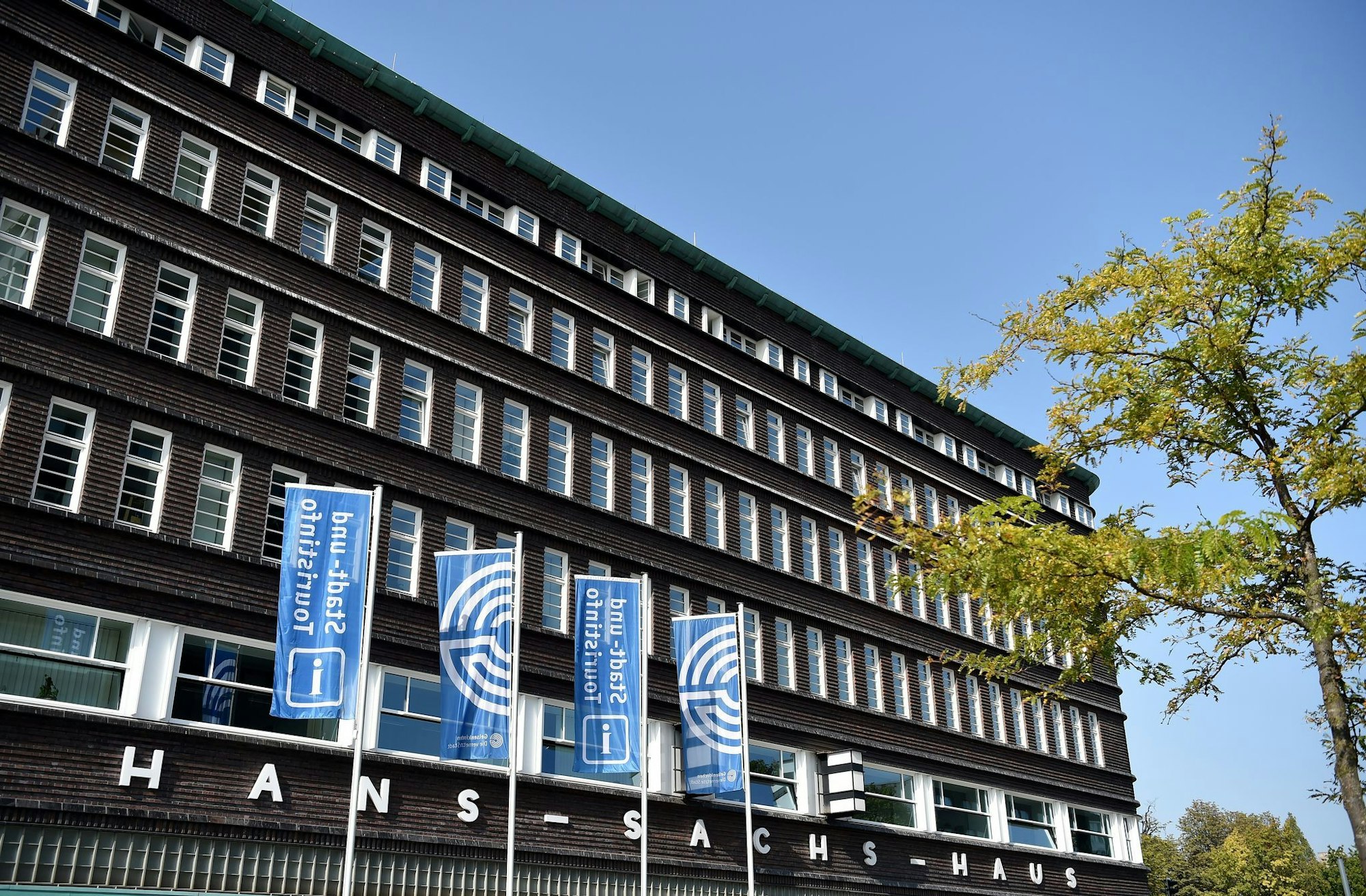 Bei der Stadt Gelsenkirchen soll eine Mitarbeiterin rund 300.000 Euro veruntreut haben. (Archivbild)