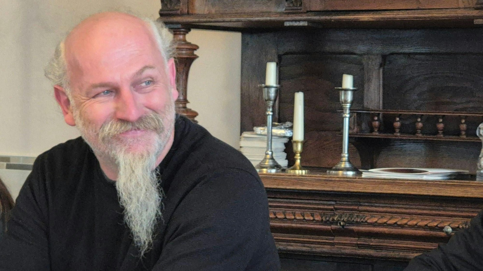 Peter Hirseler tritt bei der Bürgermeisterwahl im September als Herausforderer von Volker Mießeler an.