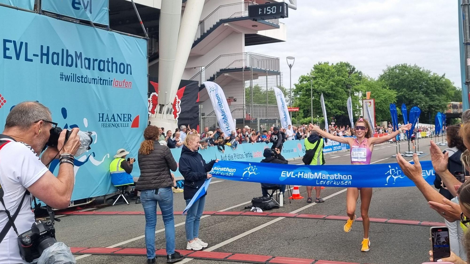 Zieleinlauf von Esther Pfeiffer 2025