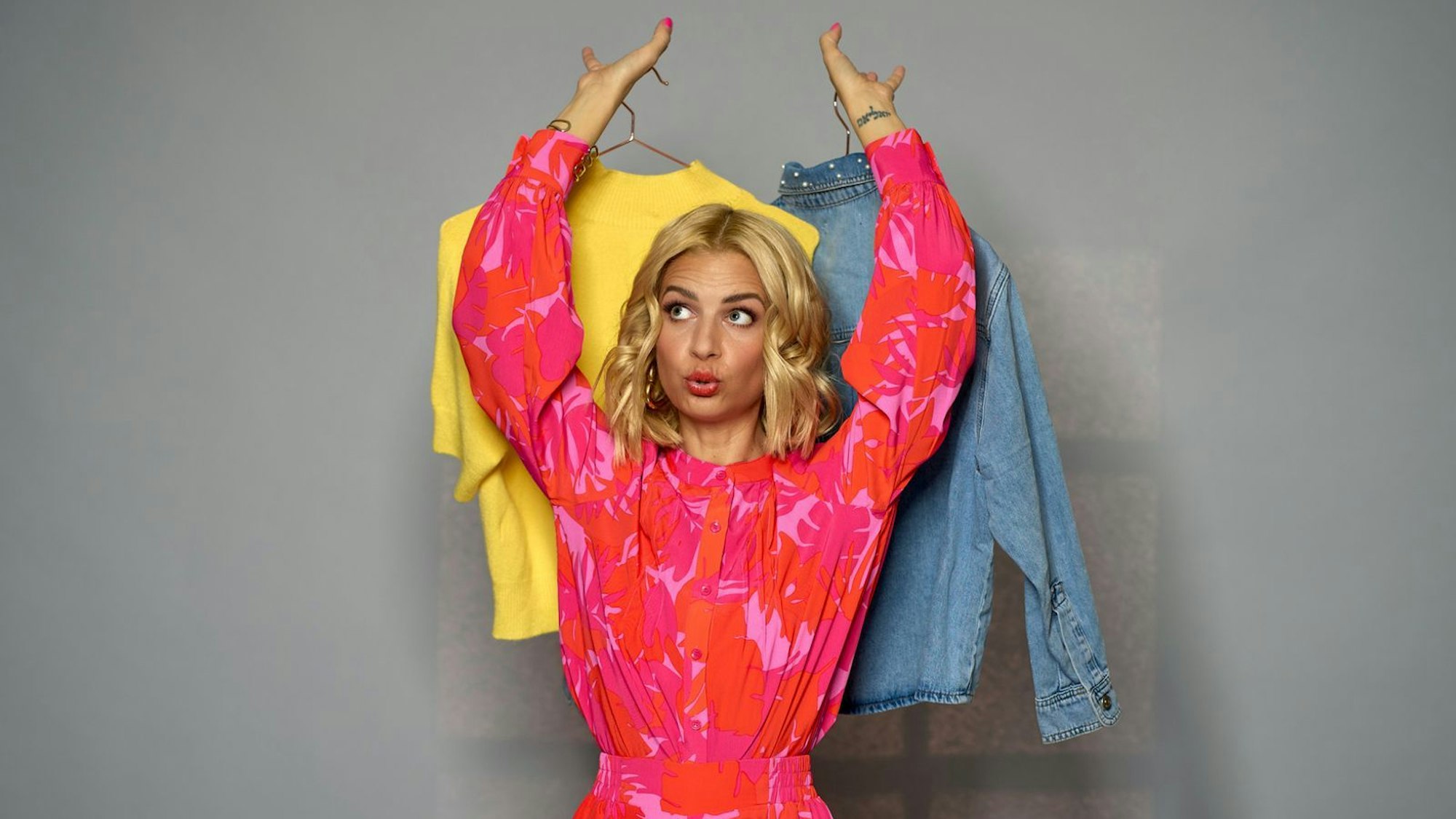 Als Moderatorin von „That's My Style“ erlebt Susan Sideropoulos nicht nur eine optische Veränderung der Kandidaten, sondern auch emotionales Wachstum, wie sie im Interview anlässlich des Starts am Sonntag, 15. Juni, um 14.55 Uhr (ZDF), erzählt. (Bild: ZDF / Frank Dicks)