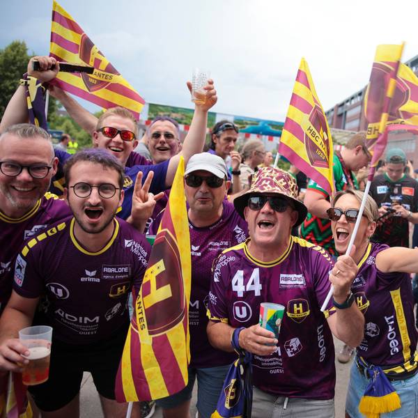 Fans des FC Nantes beim EHF Final Four im April 2025.