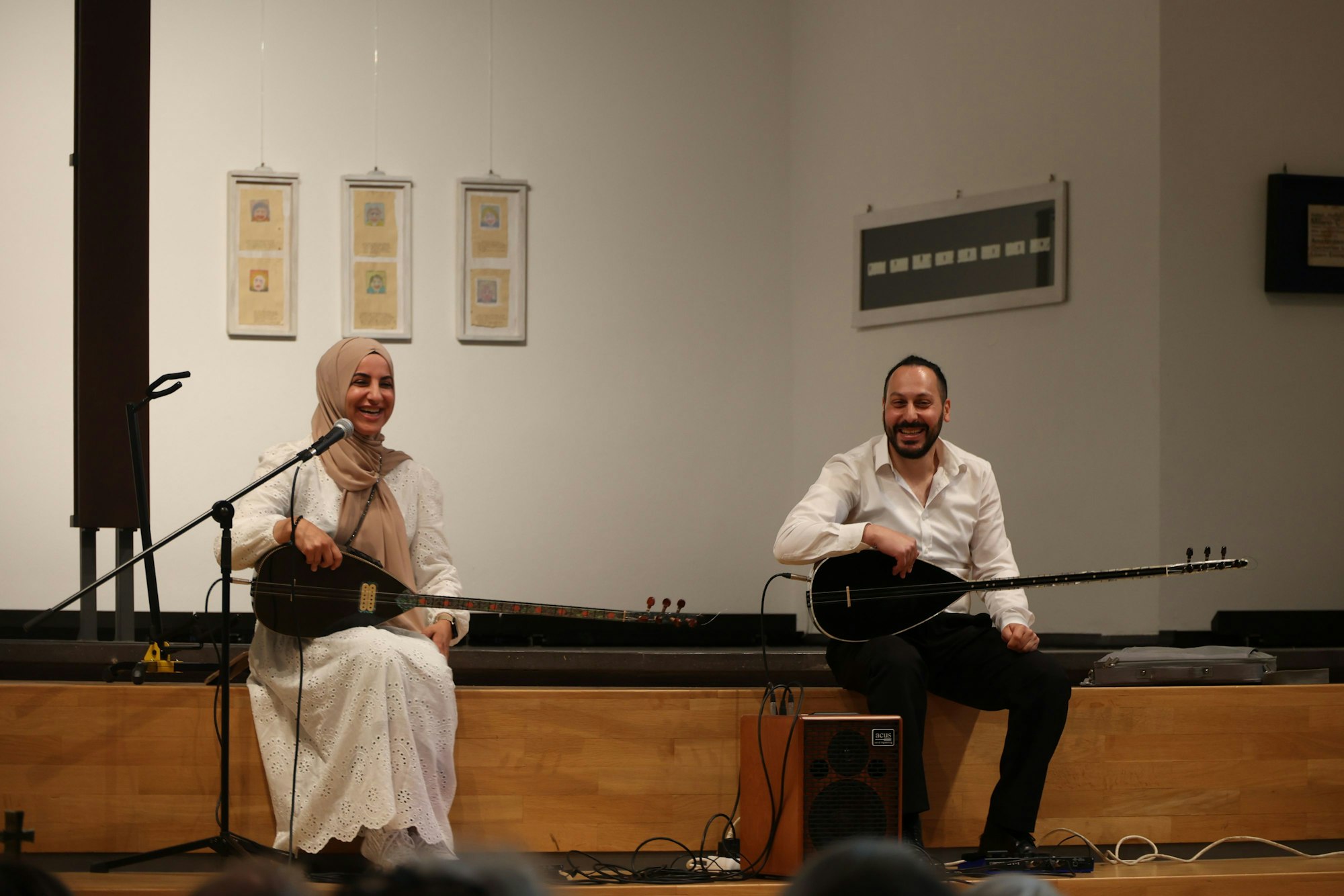 Das Baglama-Duo „M&R“, Rabia Tobrak und Muammer Kuzey, hatte ebenfalls eine klare Botschaft.