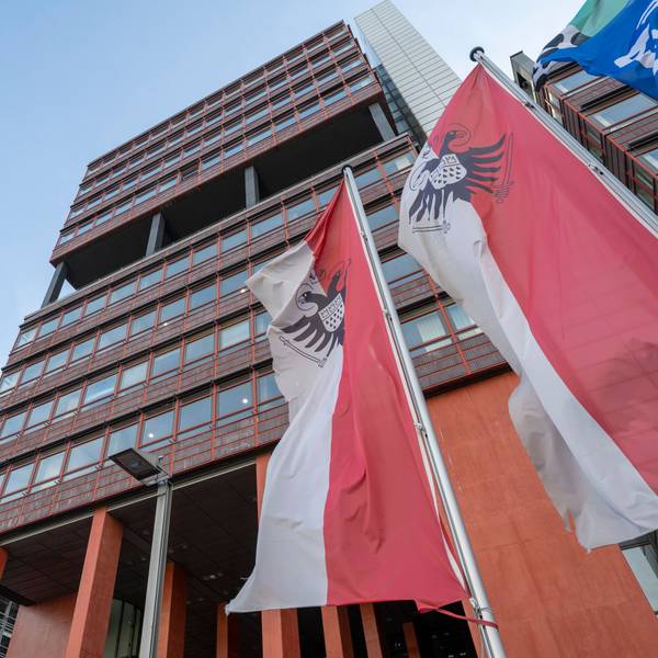 Große Teile der Stadt Köln arbeiten im Stadthaus in Köln-Deutz (Symbolbild).