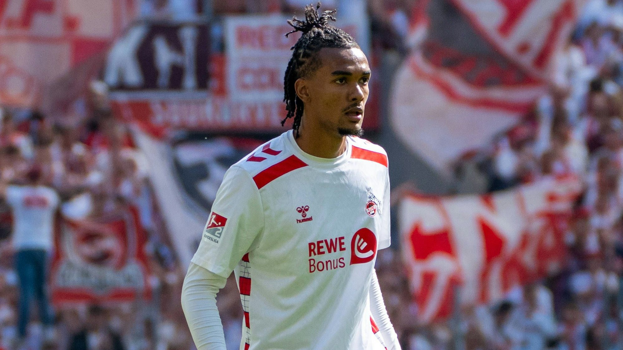 Damion Downsverlässt den 1. FC Köln und schließt sich dem FC Southampton an.