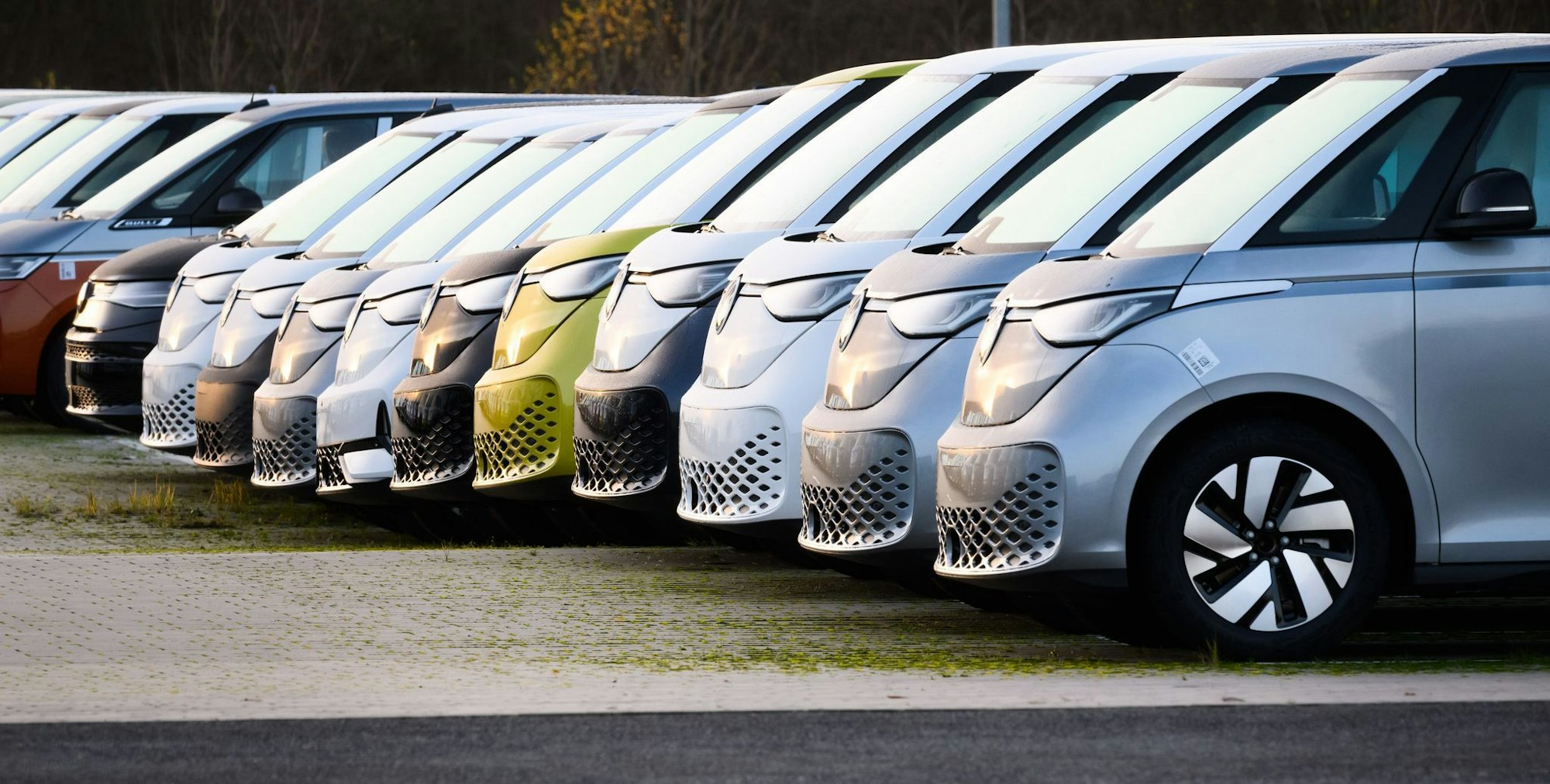 «Die elektrische Plattform steht», sagt Ministerpräsident Lies über den kriselnden Autokonzern Volkswagen. (Archivbild)