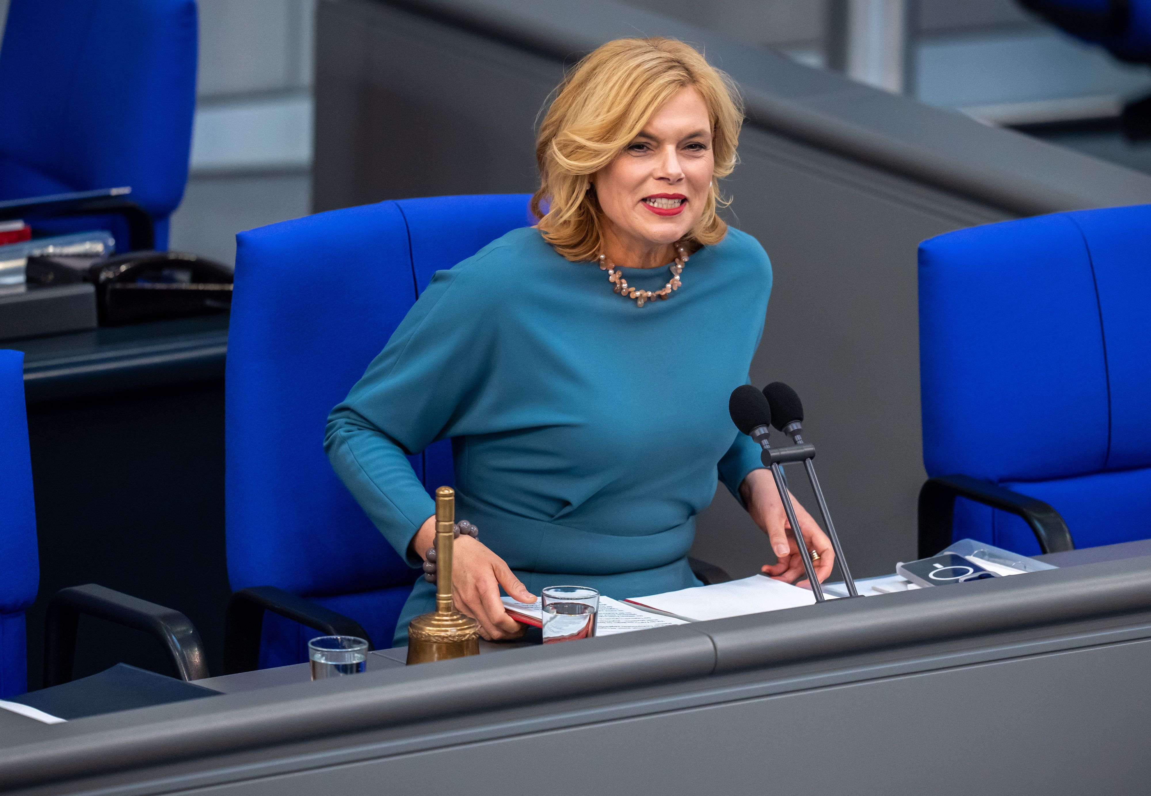 Harte Kritik an Julia Klöckner: „Gezielter Angriff auf queeres Leben“ | Kölner Stadt-Anzeiger